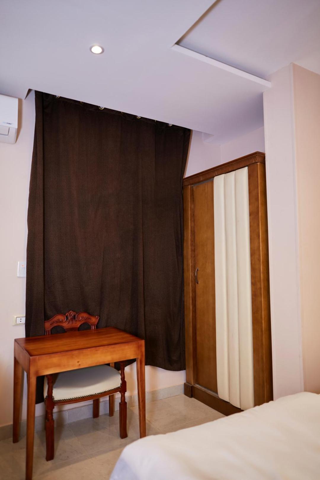 Single Room