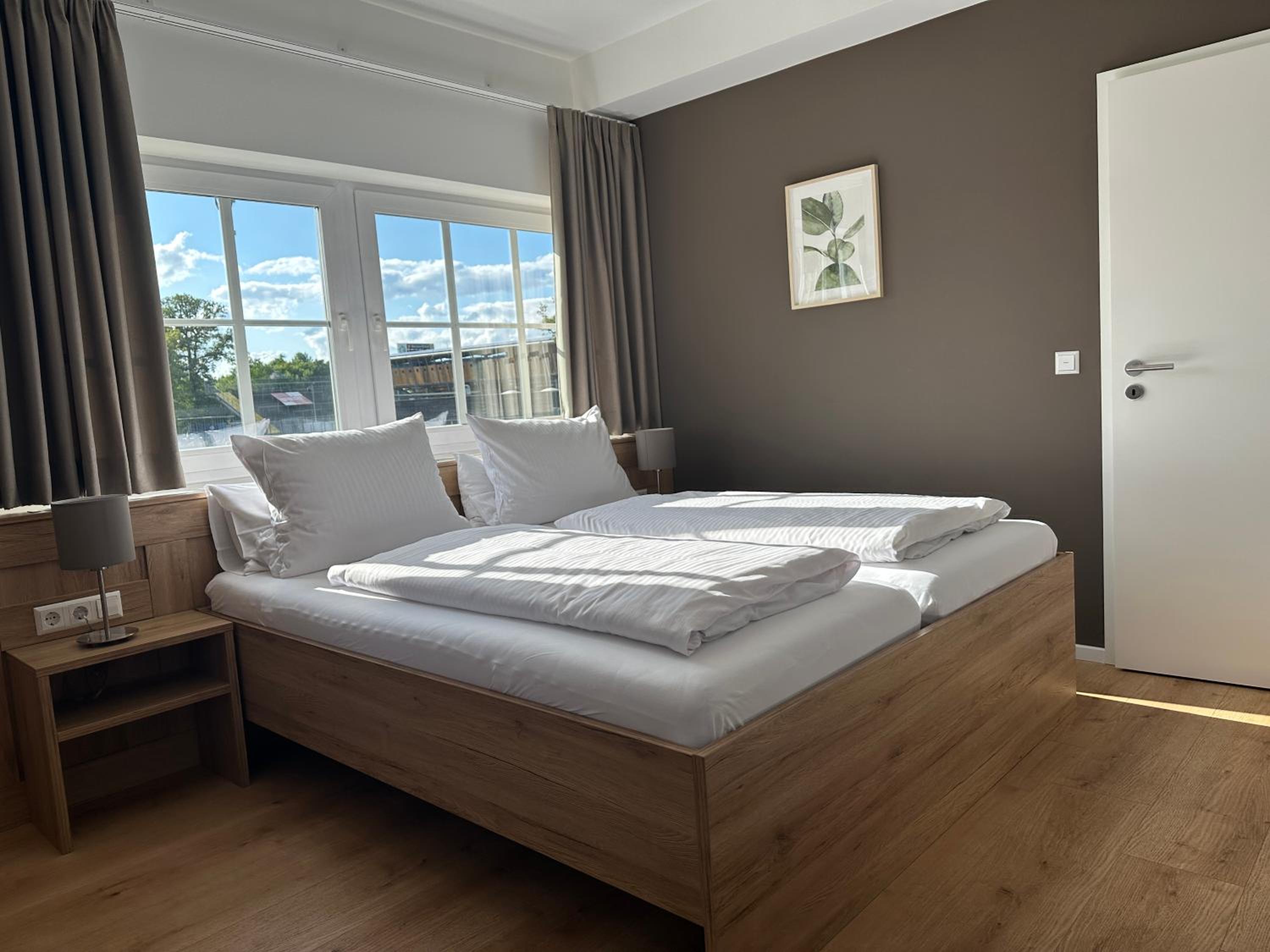 Family Double Room - Photo 4