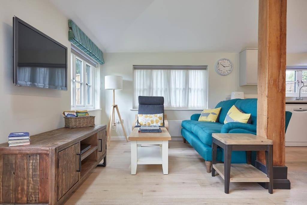 Two-Bedroom House photo 1