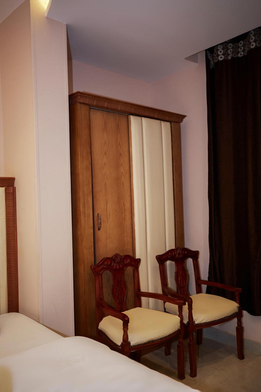 Triple Room with Mountain View