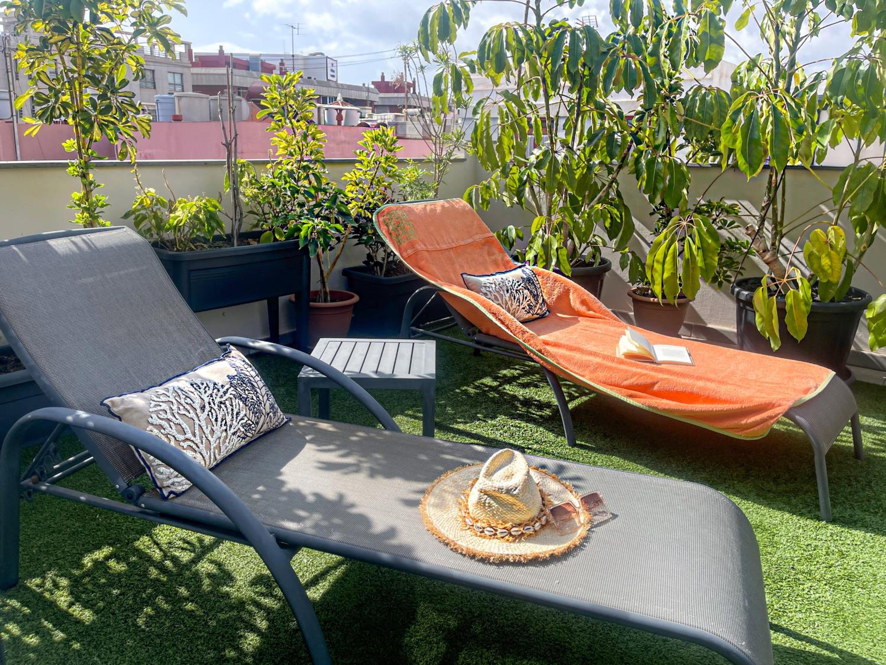 Suite with Terrace thumbnail 6