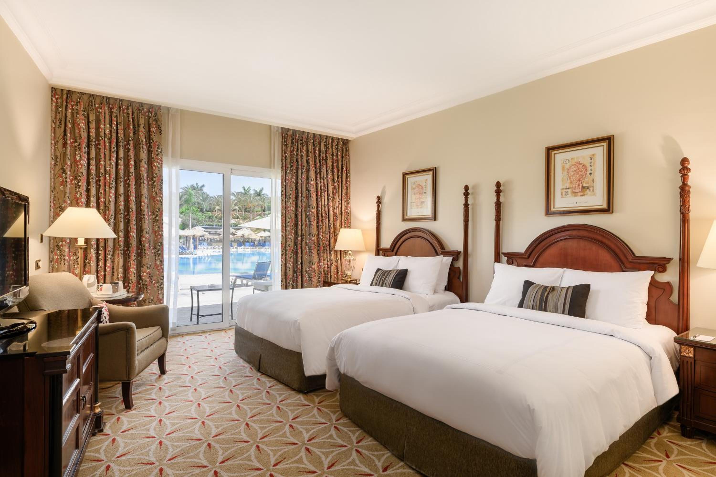 Pool Side Double Deluxe Room, Pool Access, 2 beds