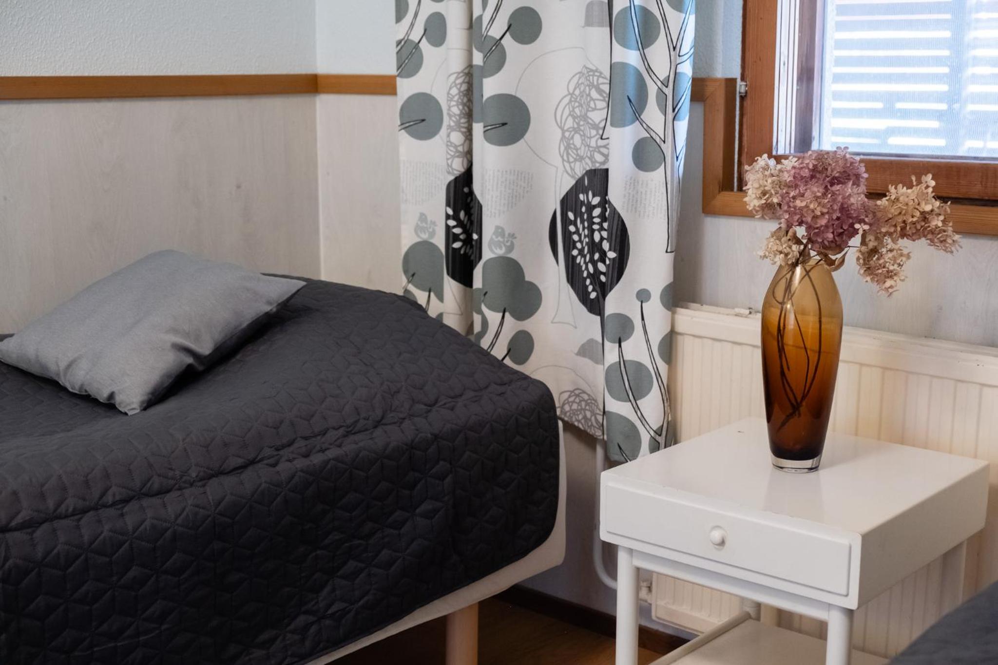 Double or Twin Room with Shared Bathroom photo 2