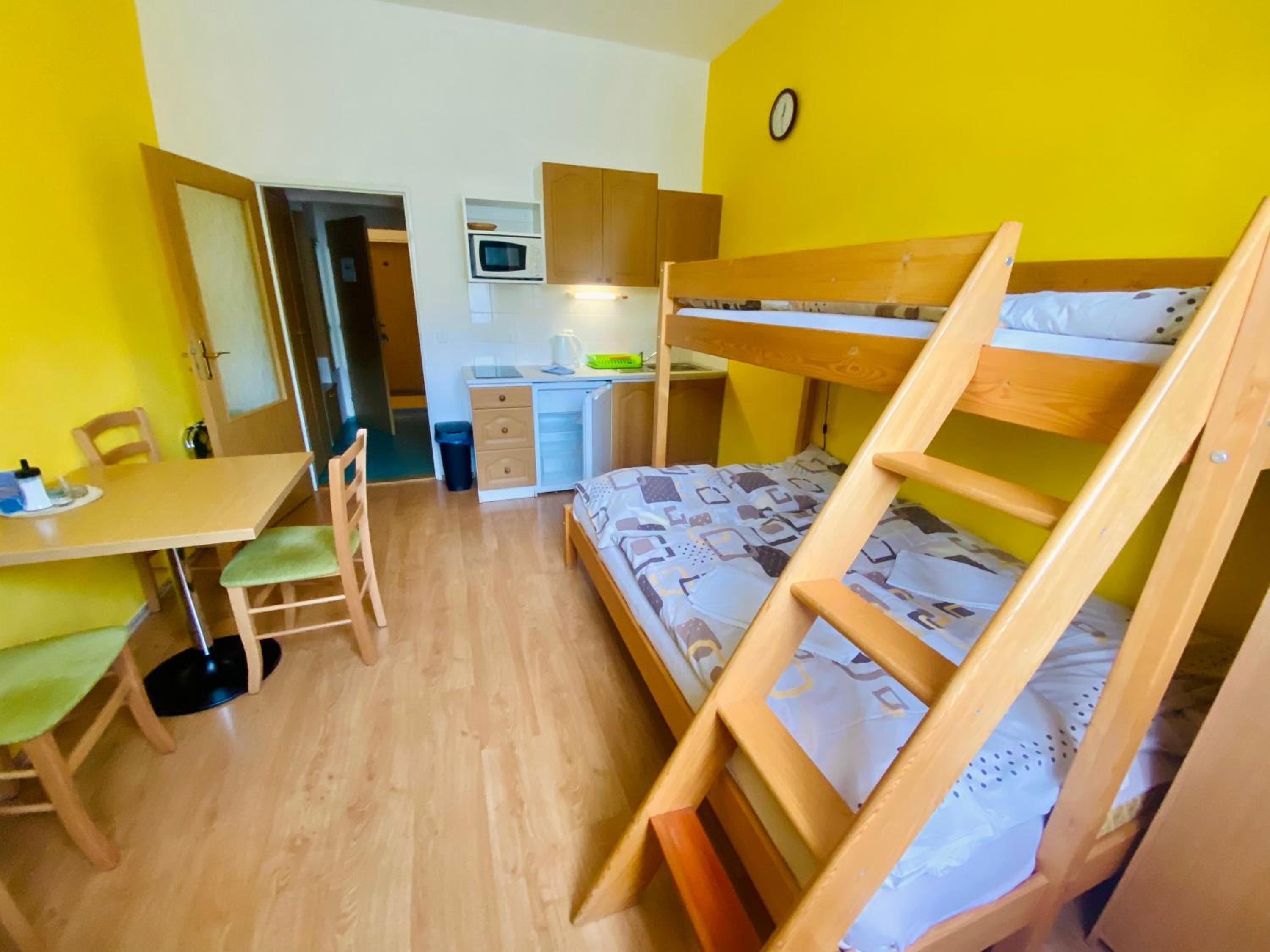 Apartment (2 Adults) photo 3