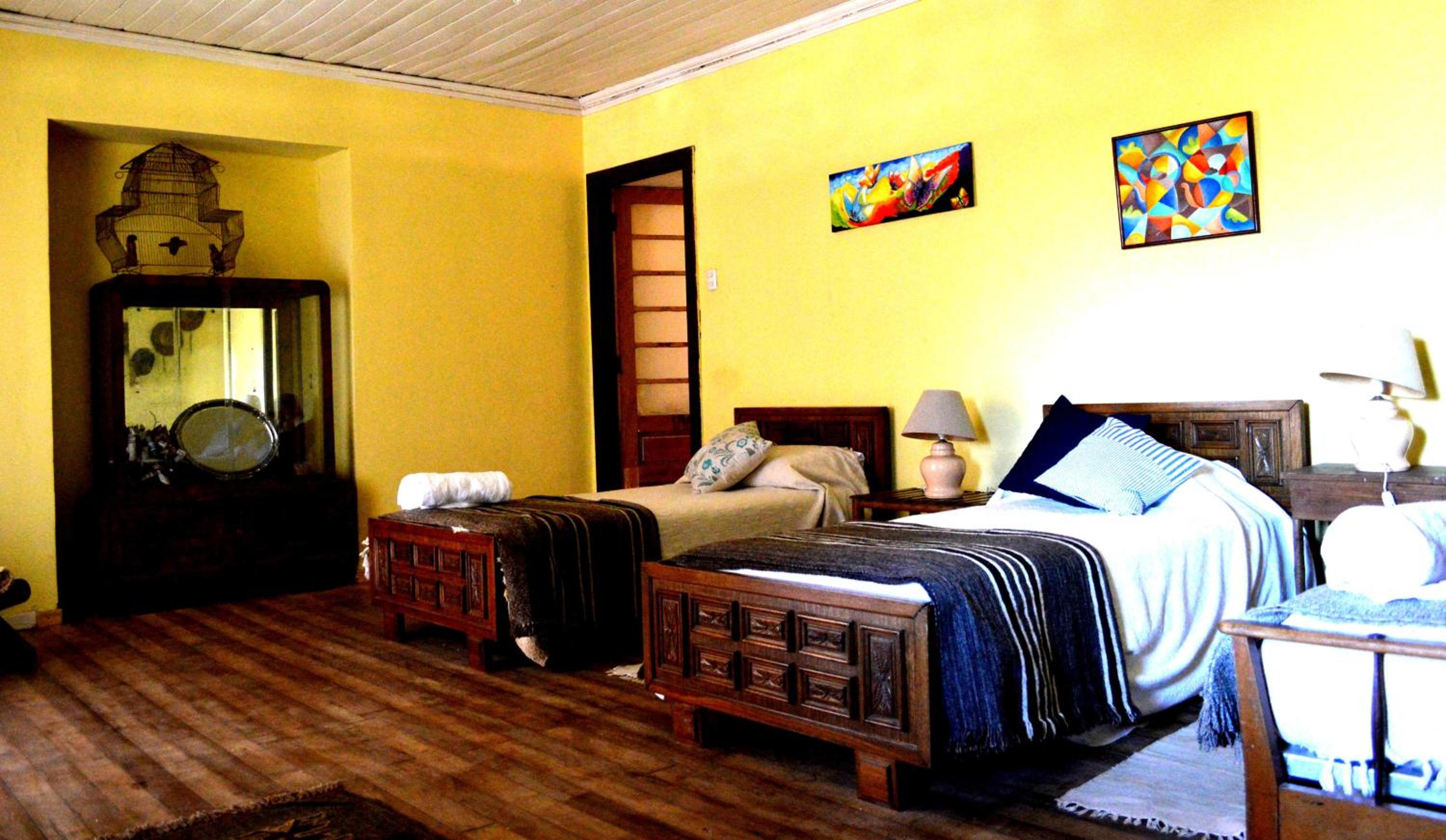 Quadruple Room with Private Bathroom photo 1