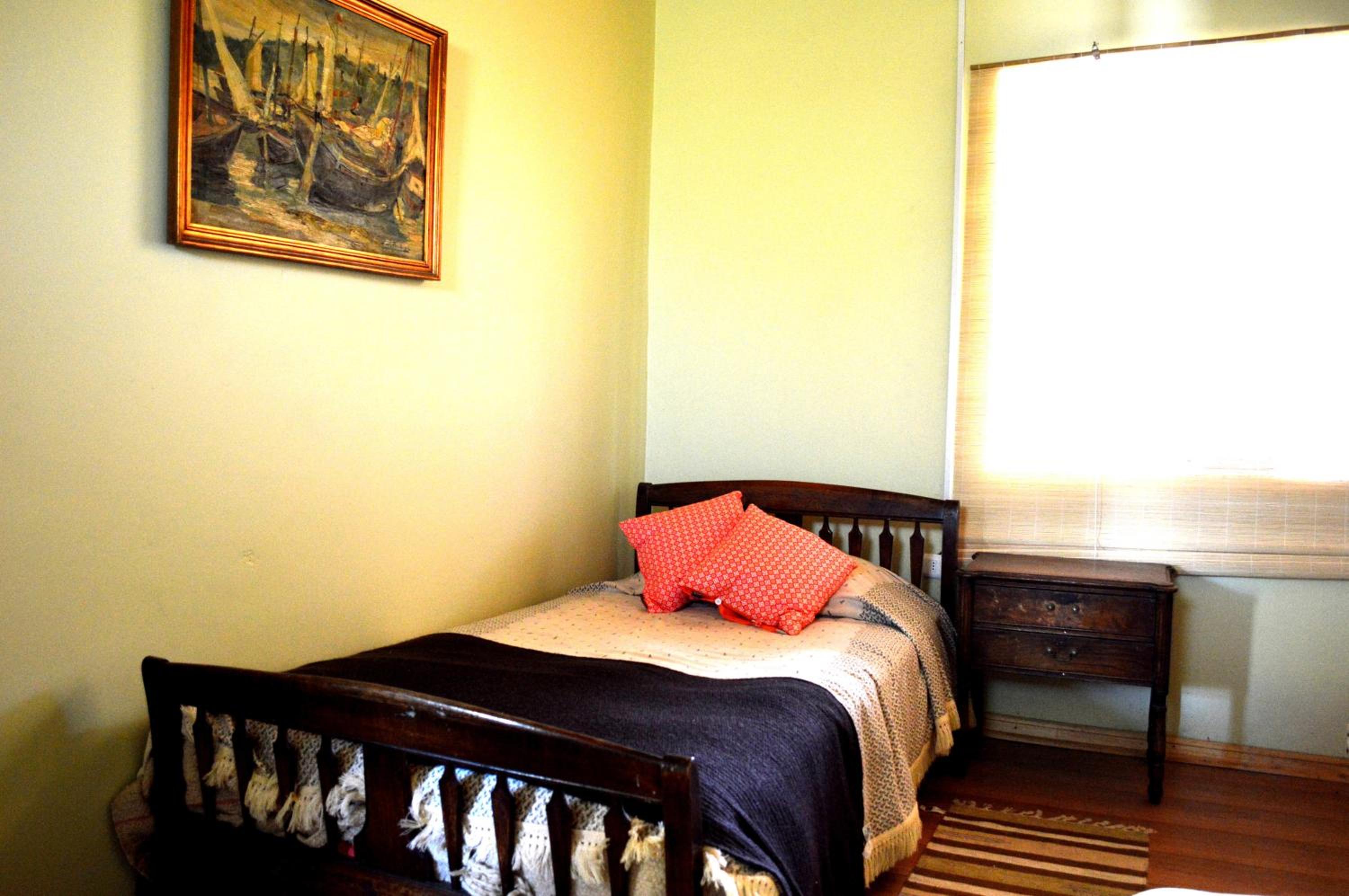 Twin Room with Private Bathroom photo 1