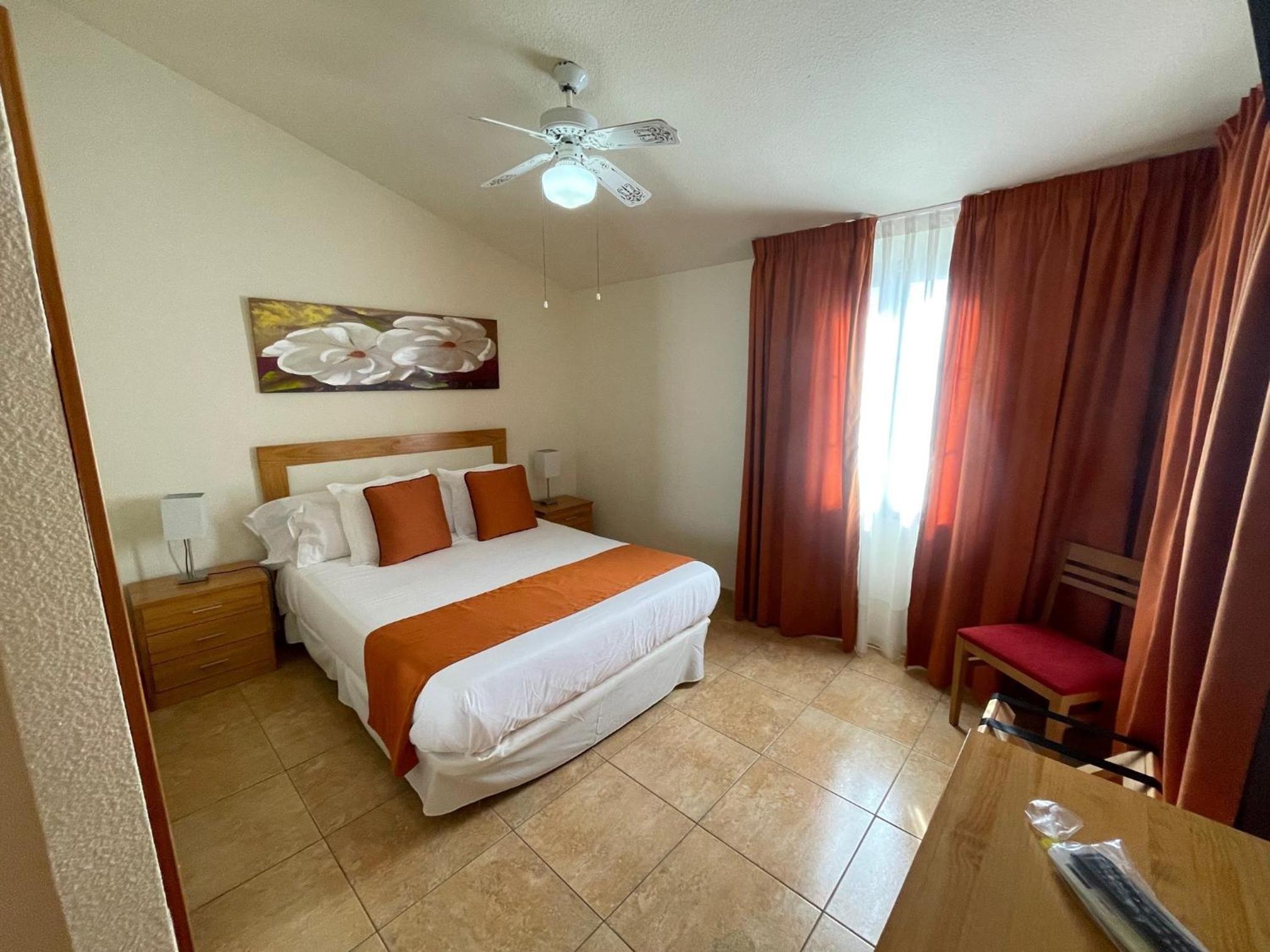 Two-Bedroom Suite photo 3
