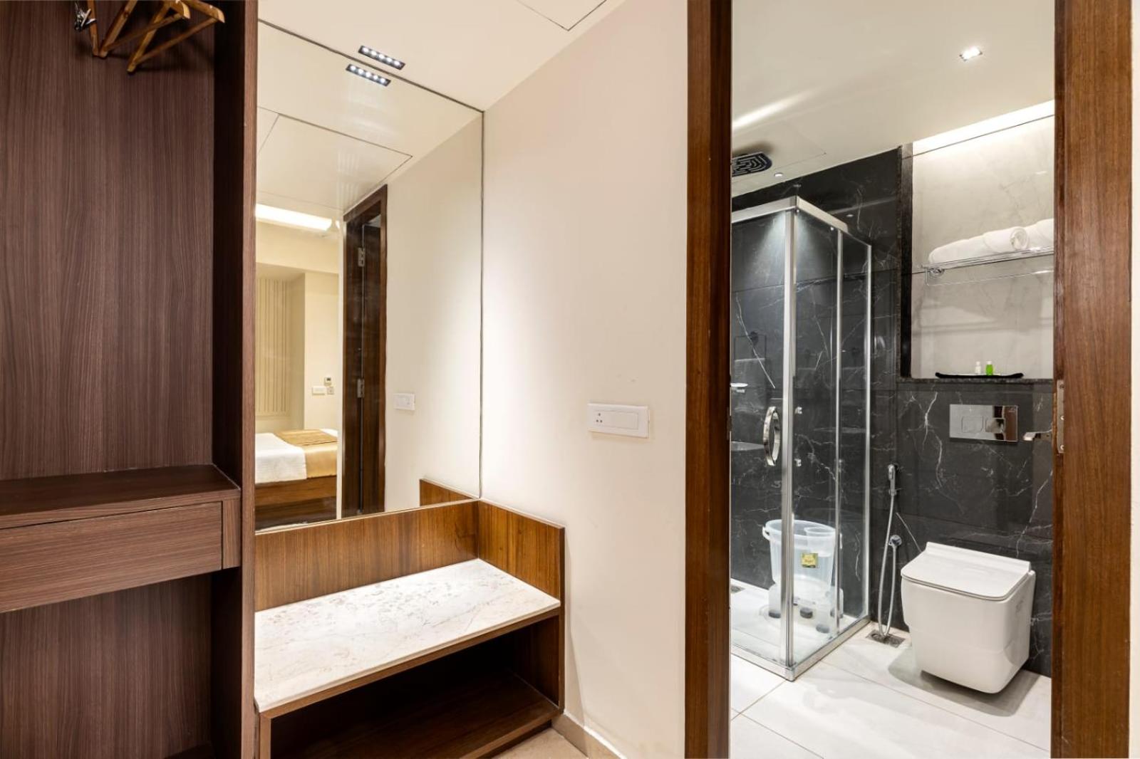 Deluxe Room - Photo 2
