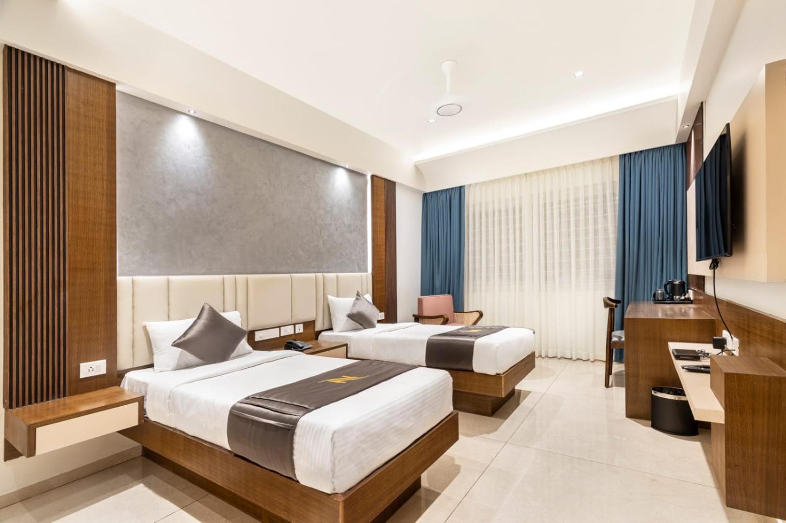 Twin Room - Photo 4