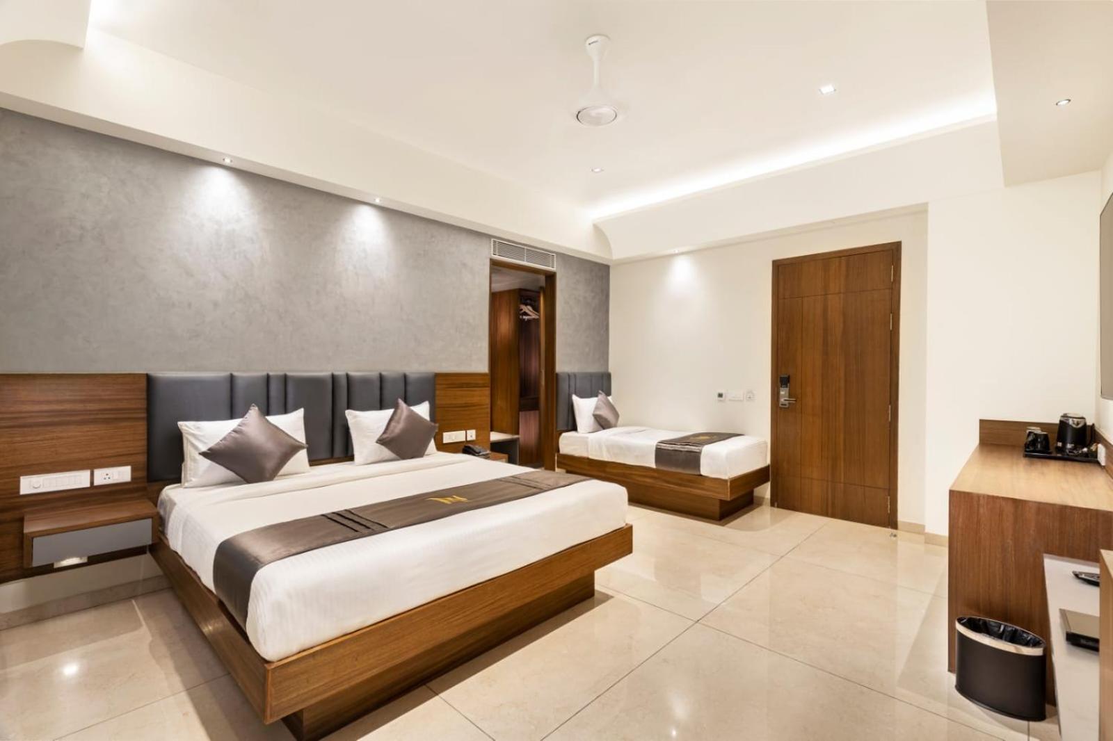 Executive Triple Room - Photo 1