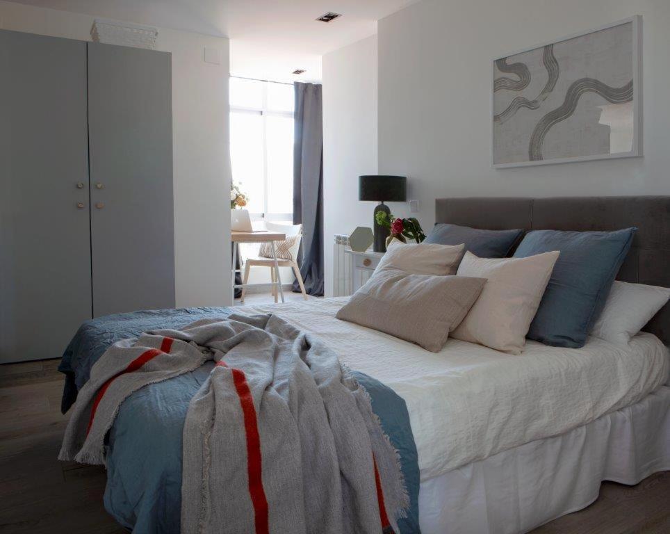 Two-Bedroom Apartment photo 2