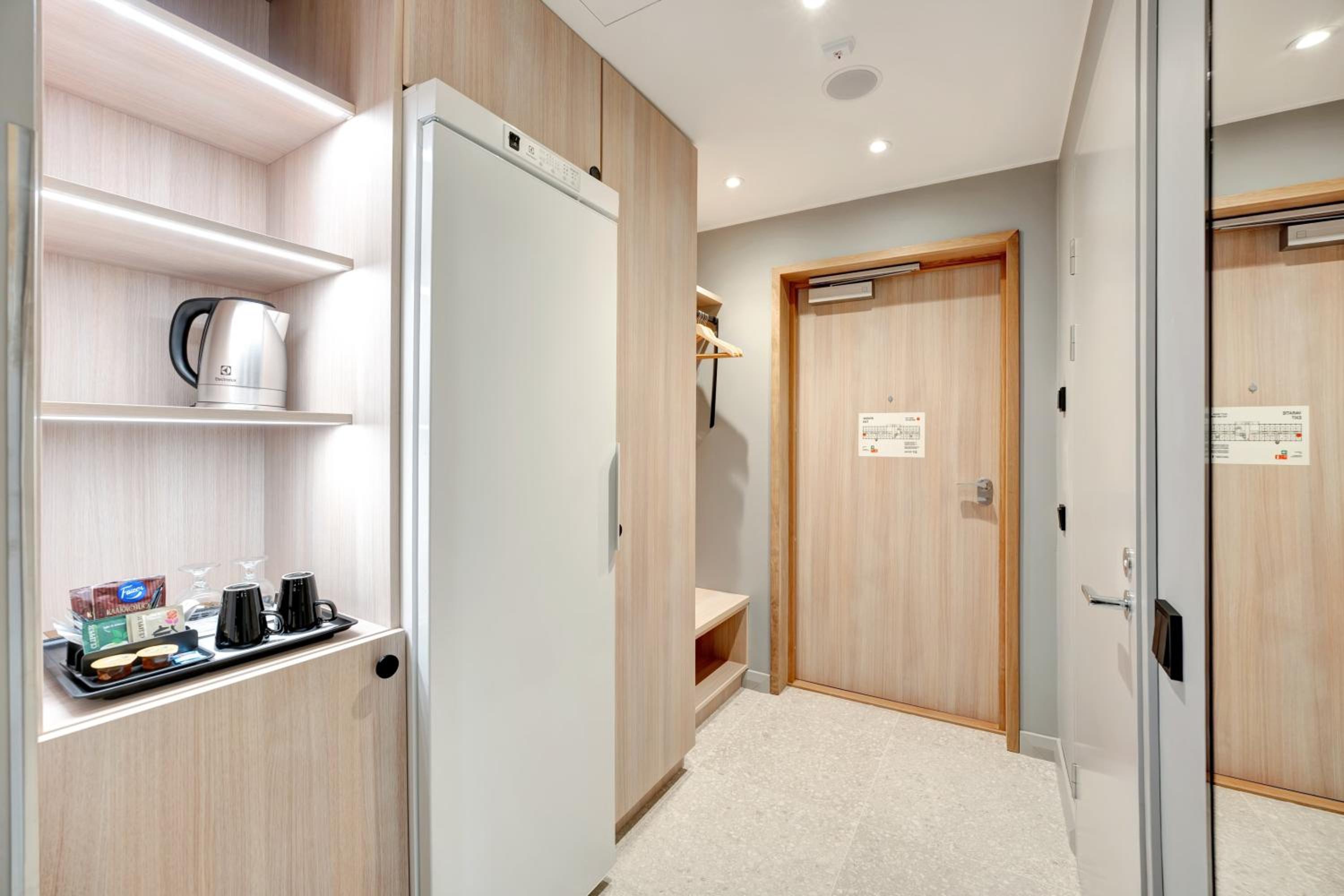 Standard Triple Room - Photo 8