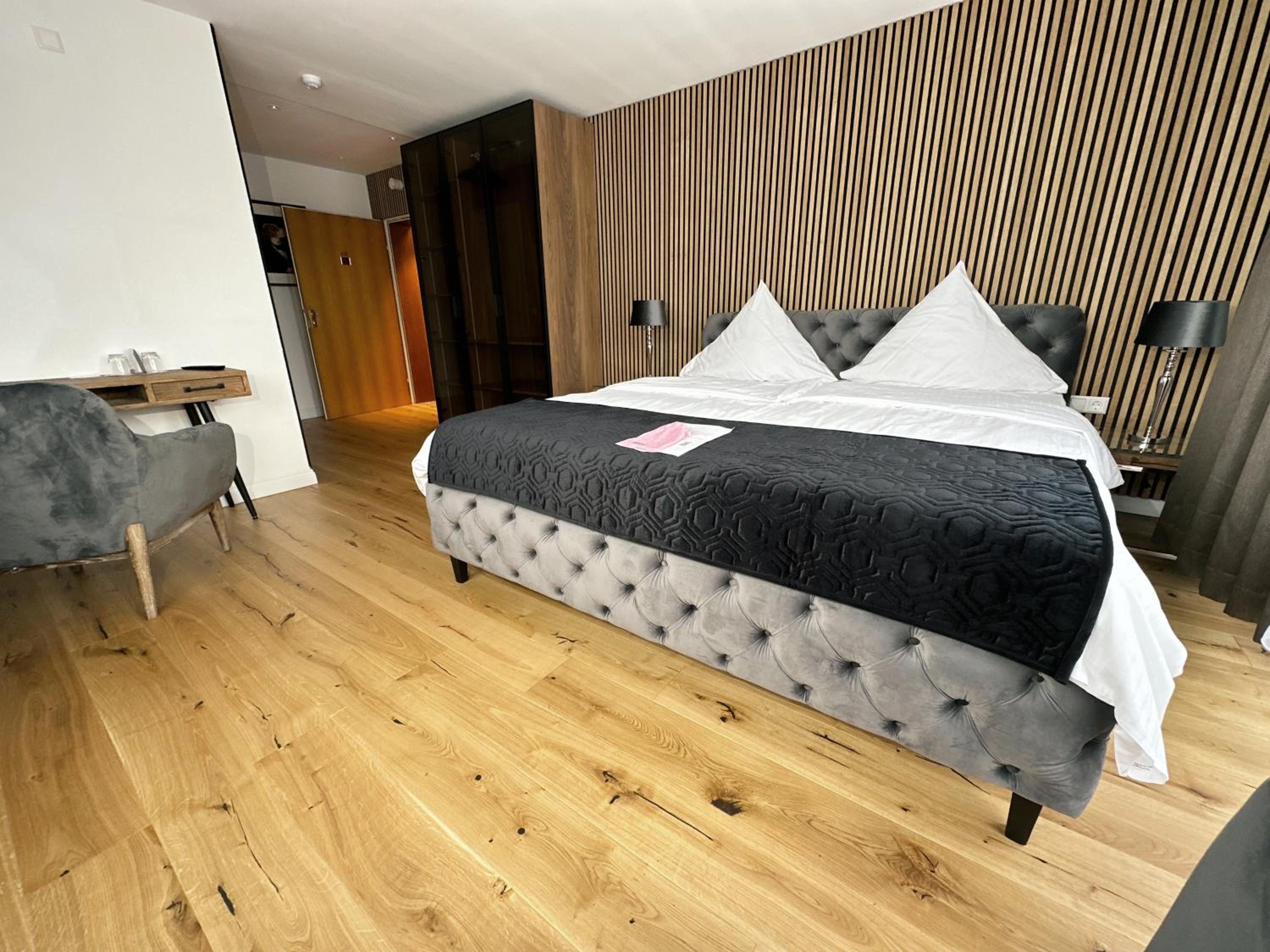 Deluxe Double Room photo 2