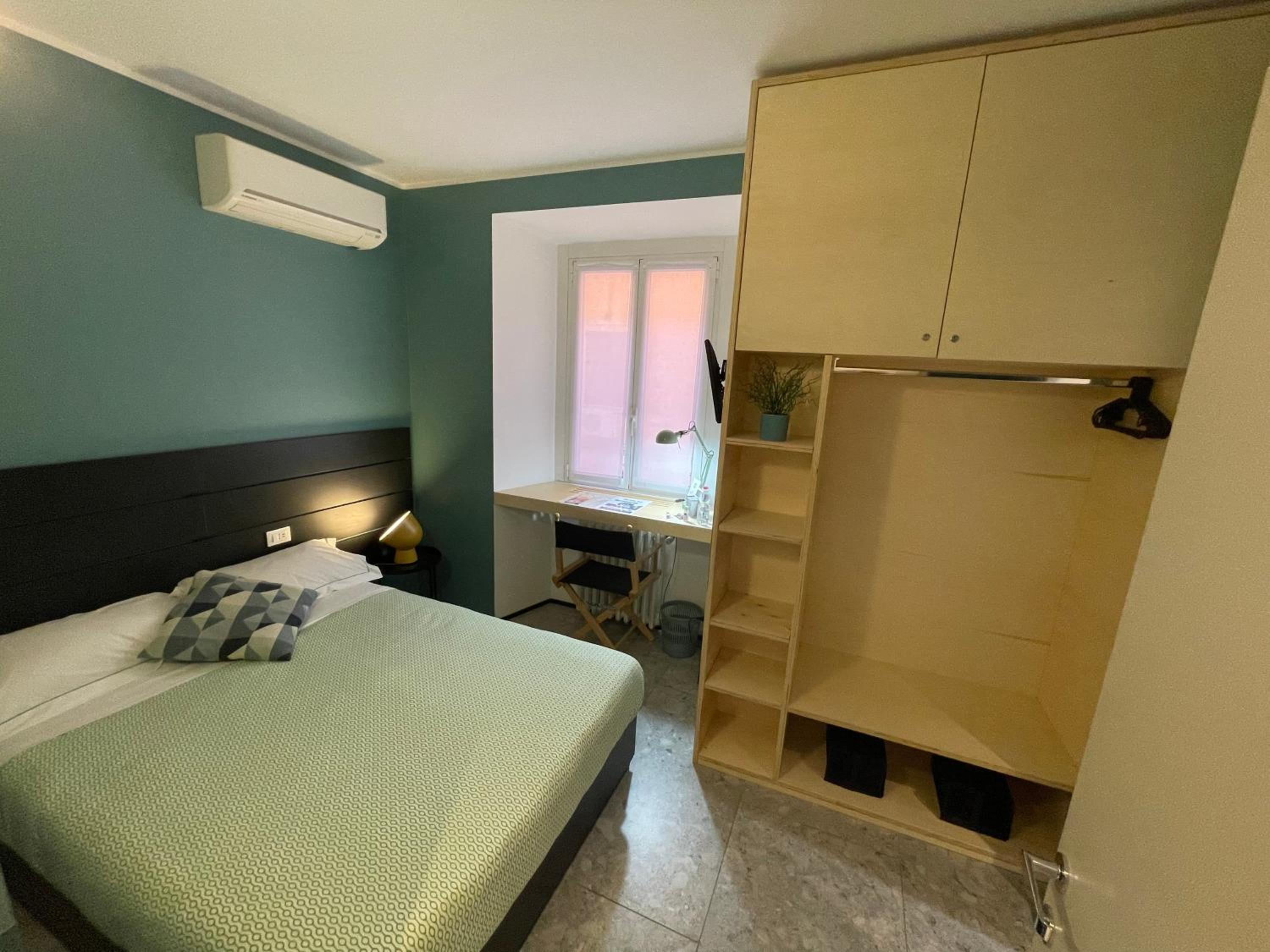 Queen Room