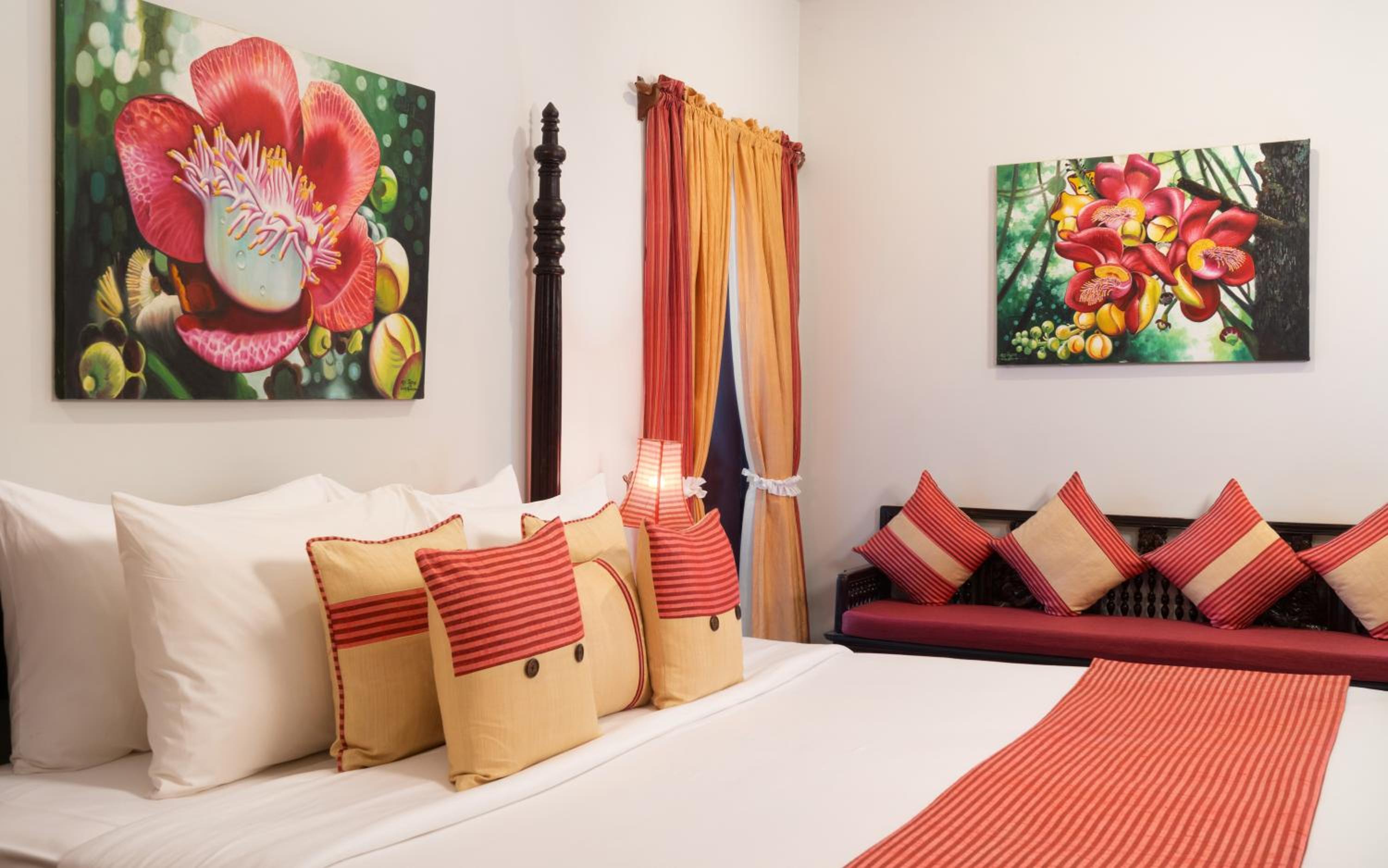 Royal Suite With Bathtub - Retreat Package photo 1