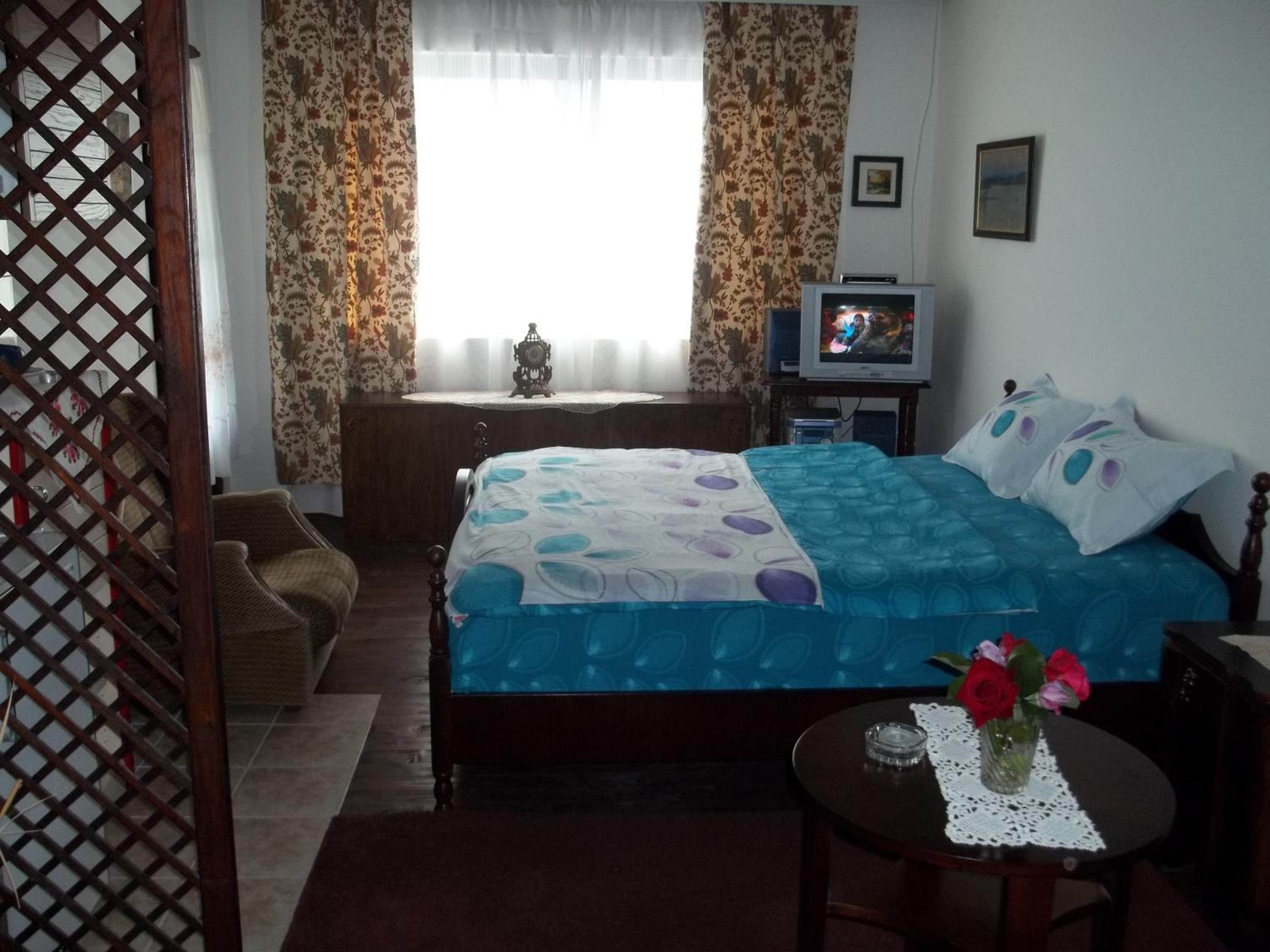 Apartment with Lake View photo 3