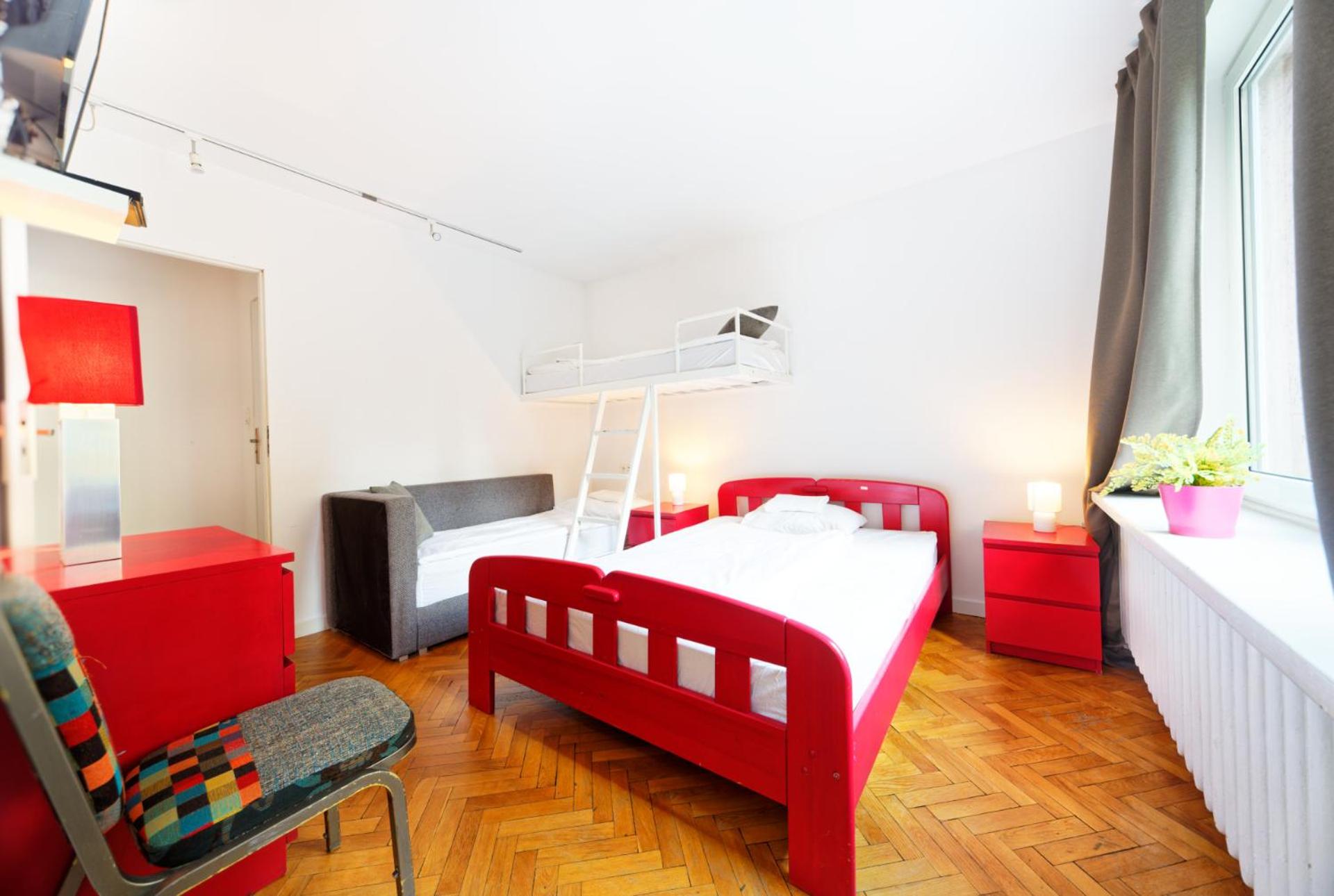 Apartment - Photo 21