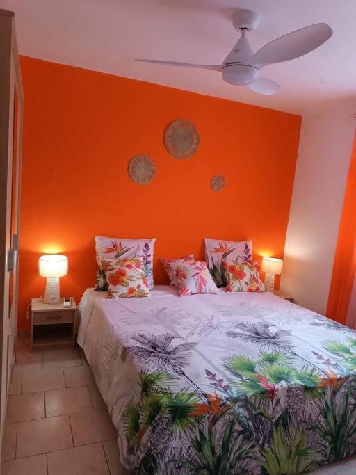 Apartment with Sea View photo 1