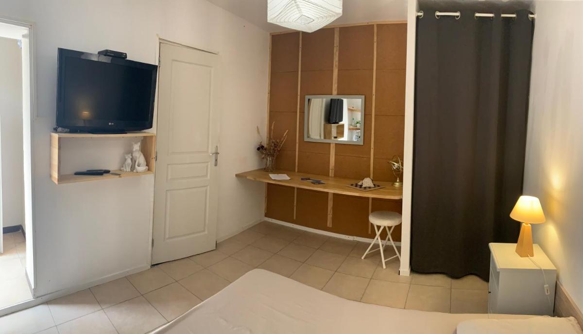 Double Room photo 3