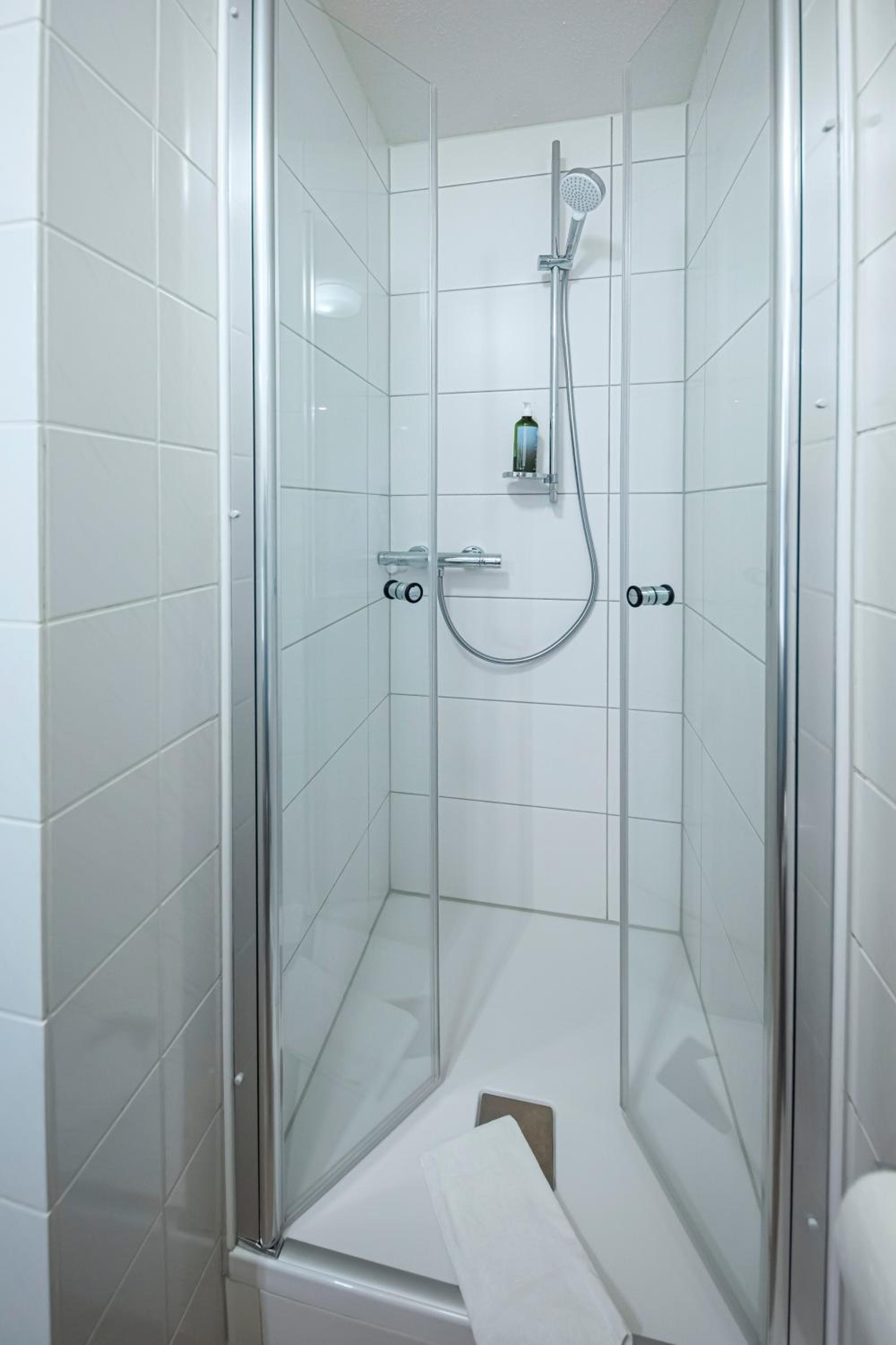 Double Room - Photo 4