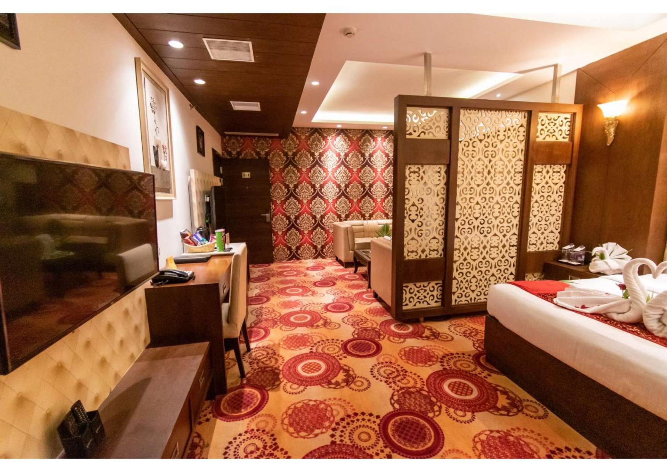 King Suite photo 2