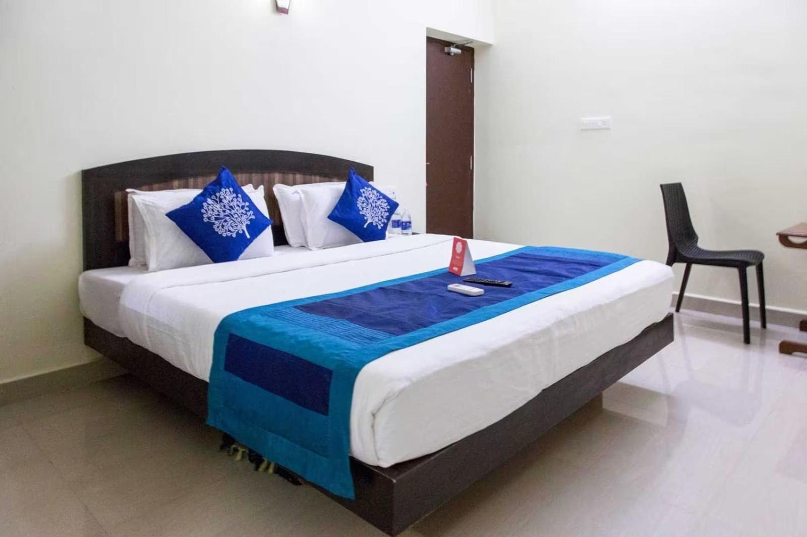 Double Room - Photo 4