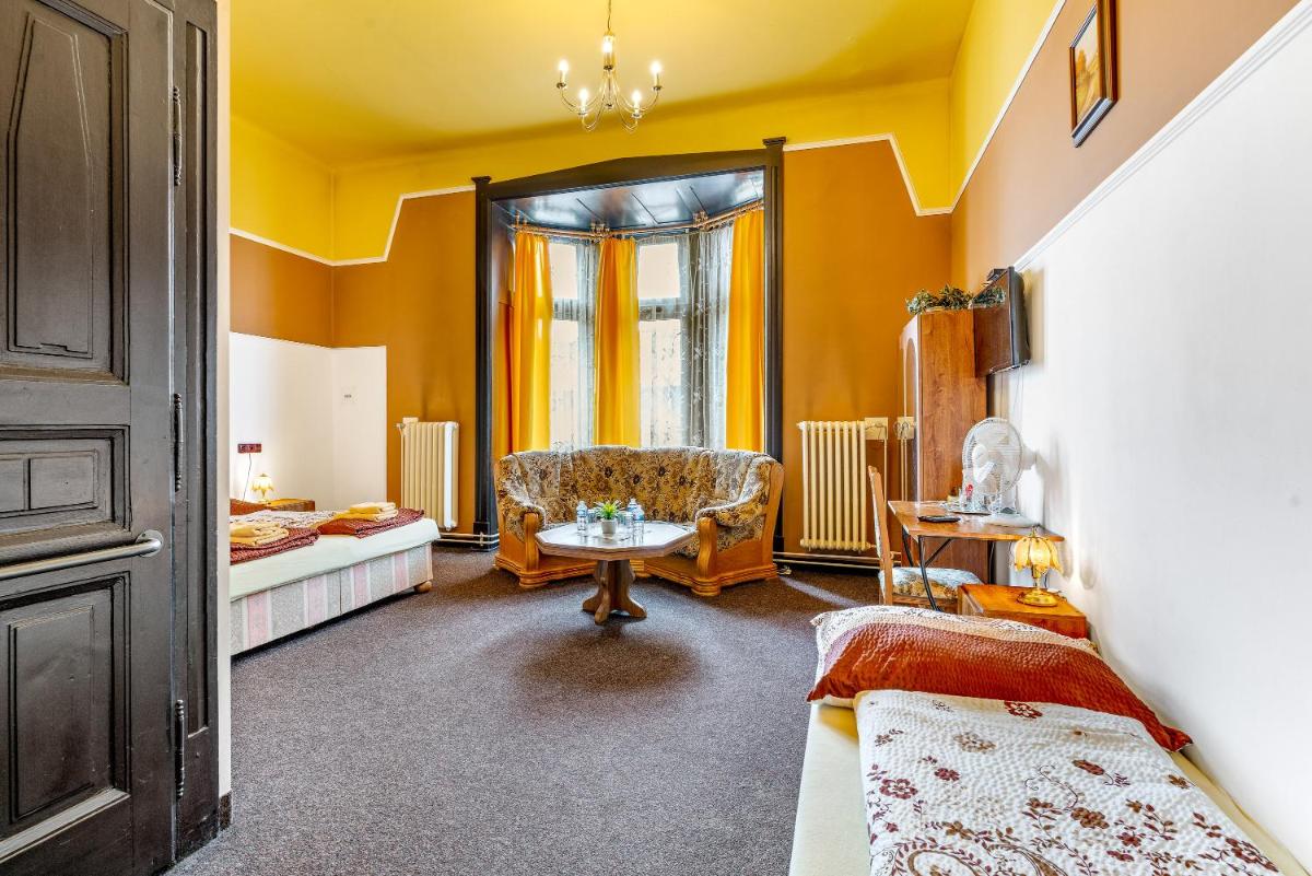 Triple Room photo 3