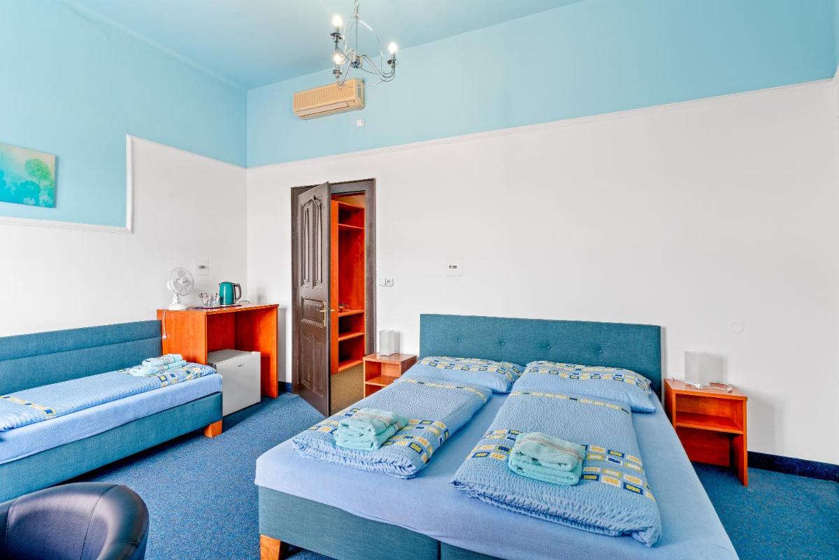 Triple Room photo 1