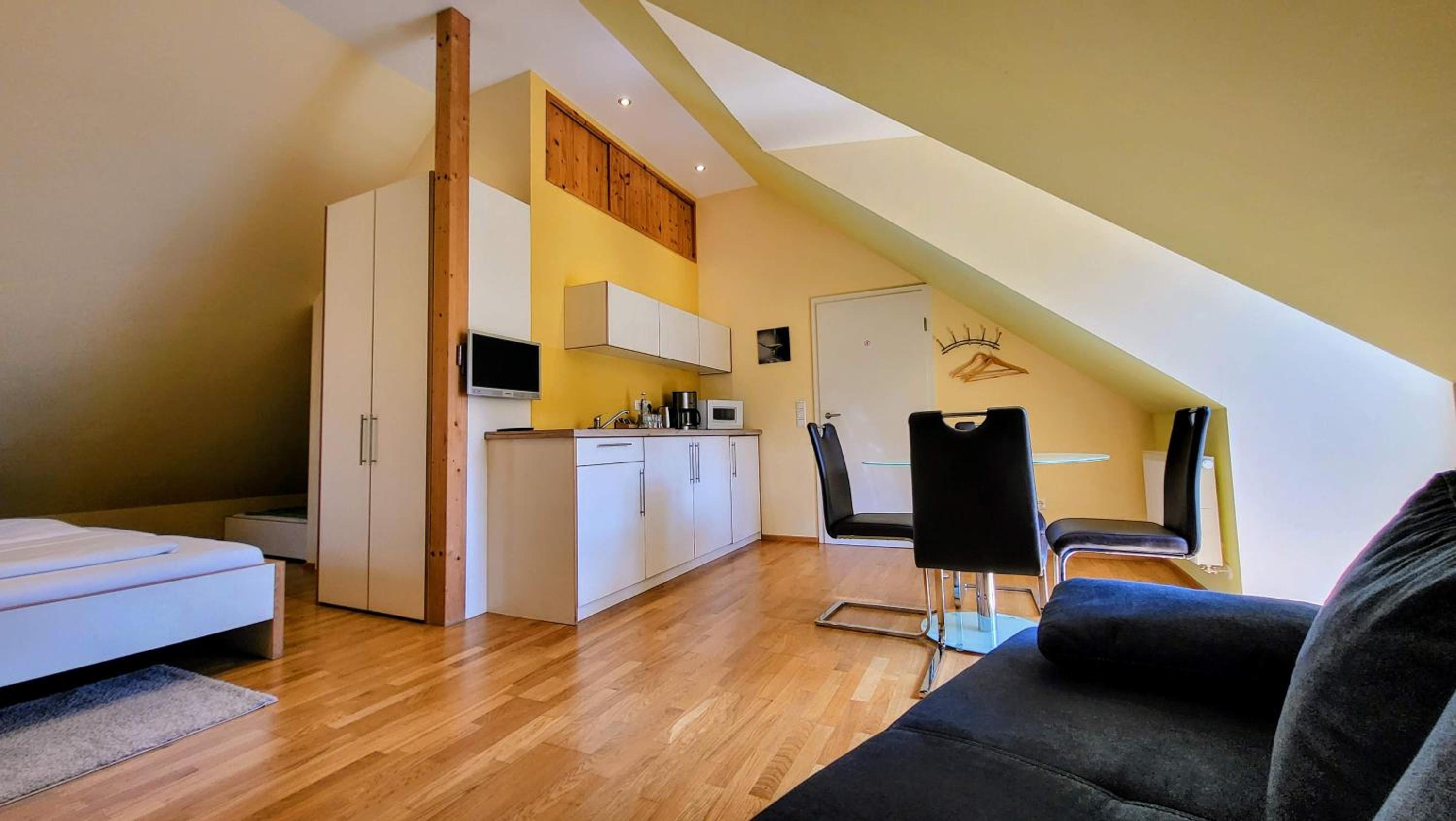 Apartment photo 1
