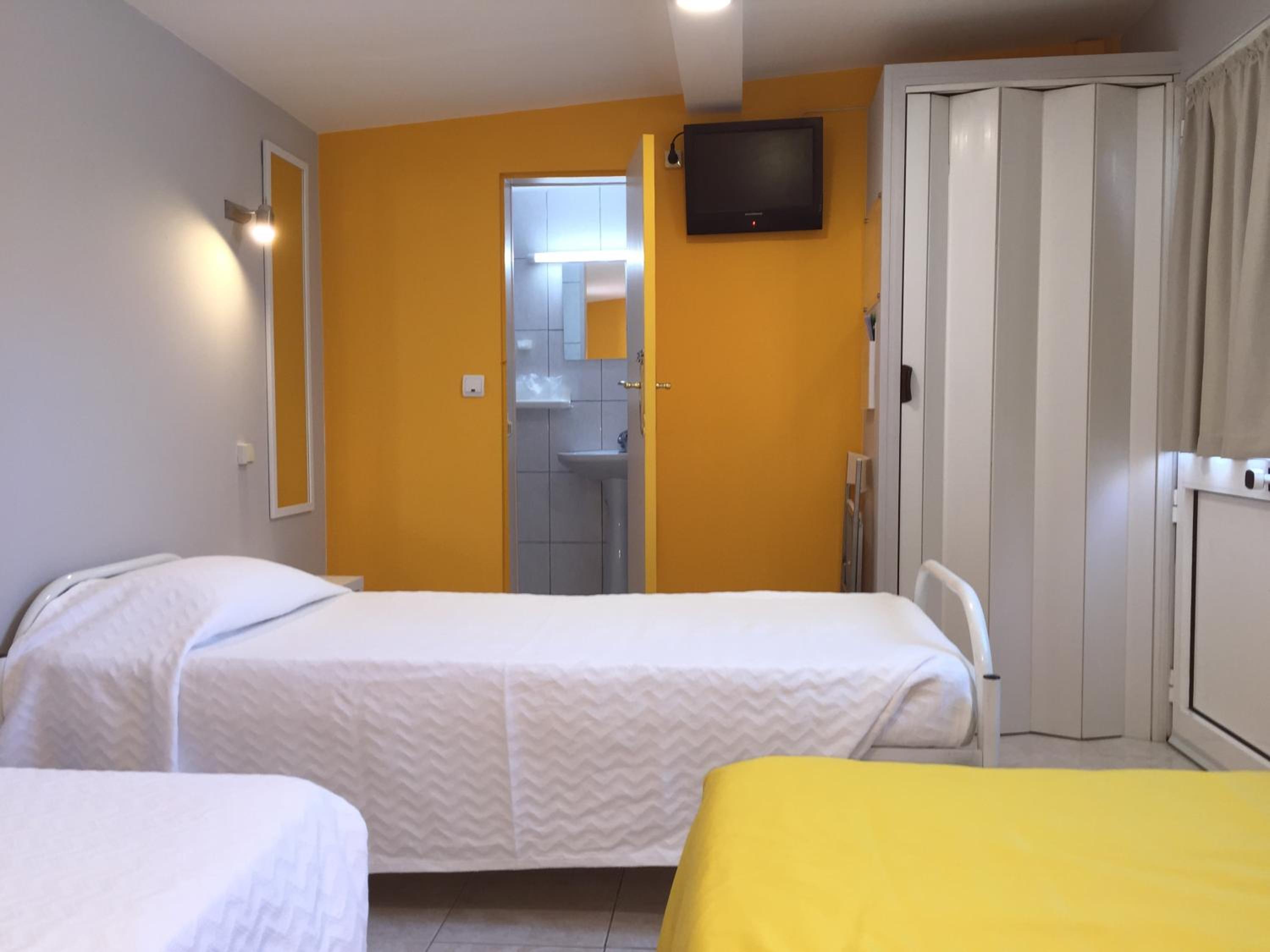 Triple Room photo 2
