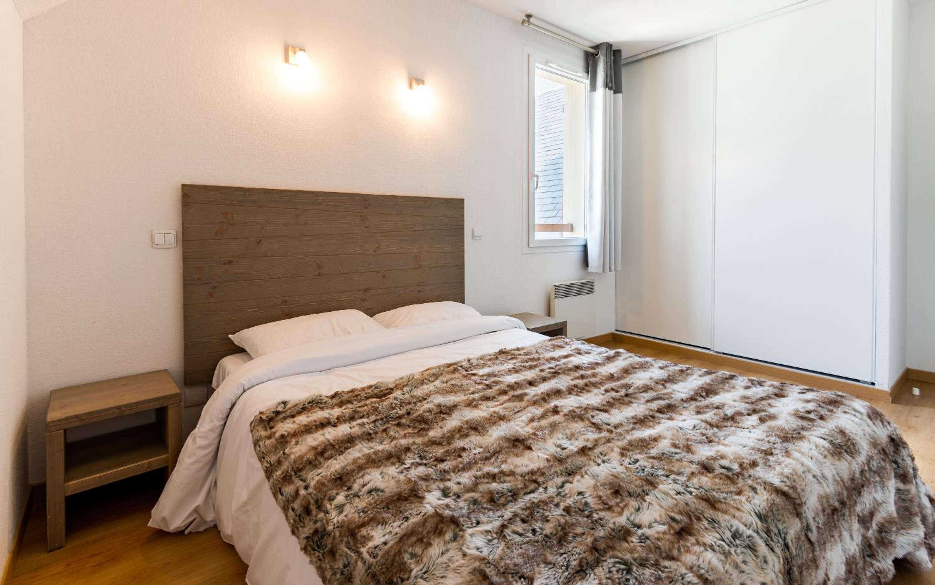 One-Bedroom Apartment (4 Adults) photo 2
