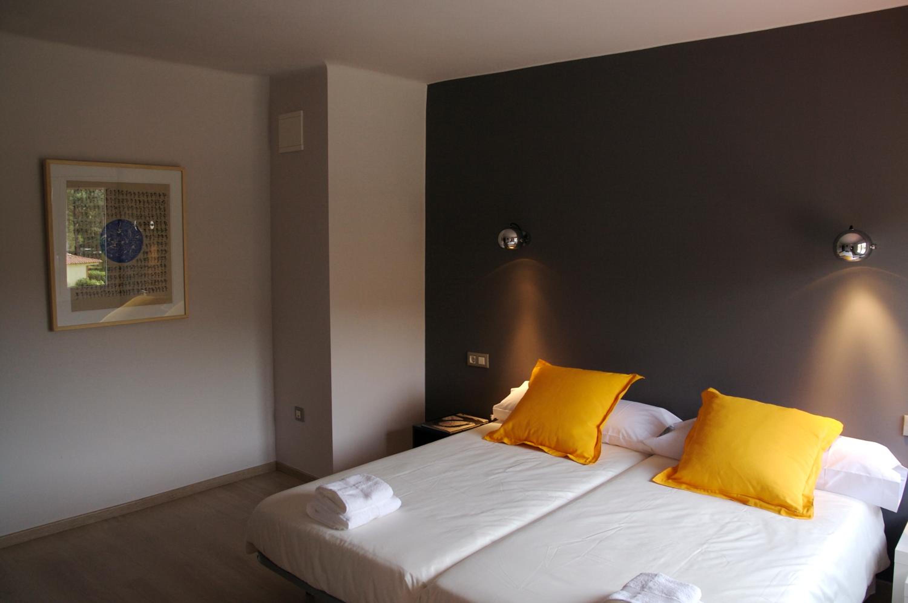 Double Room - Photo 12