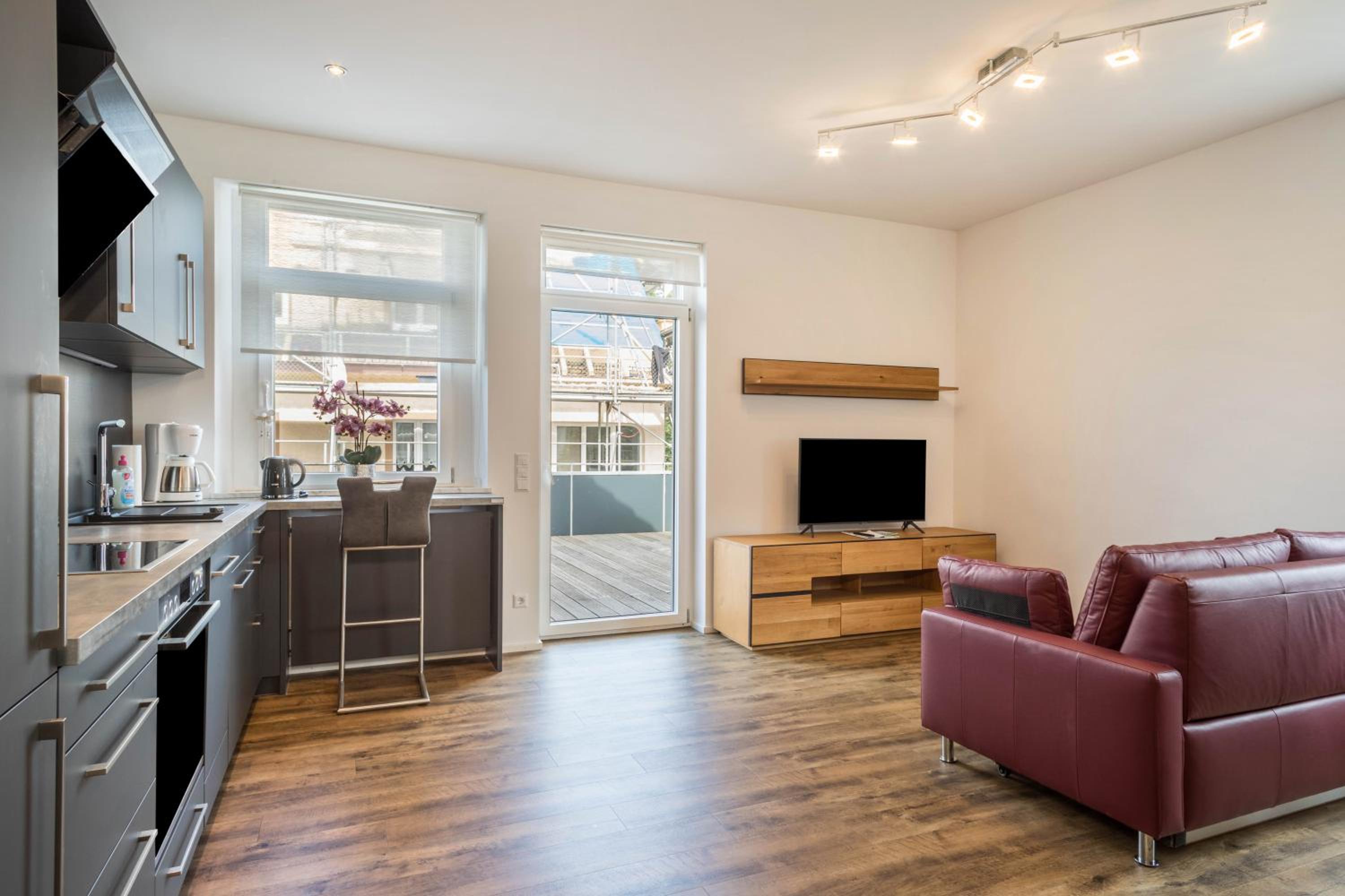 Superior One-Bedroom Apartment photo 2