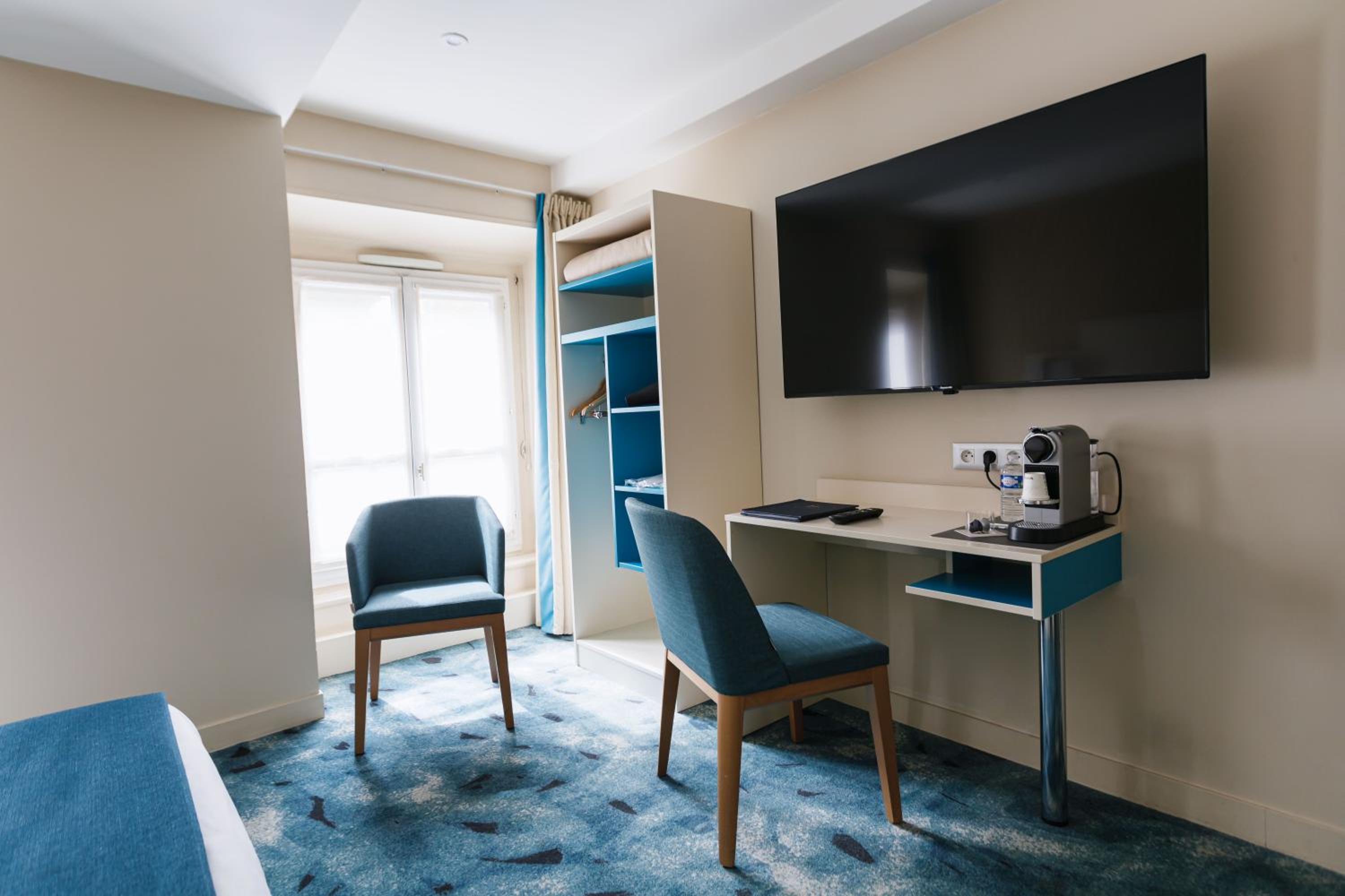 Air-conditioned Superior Double  Room