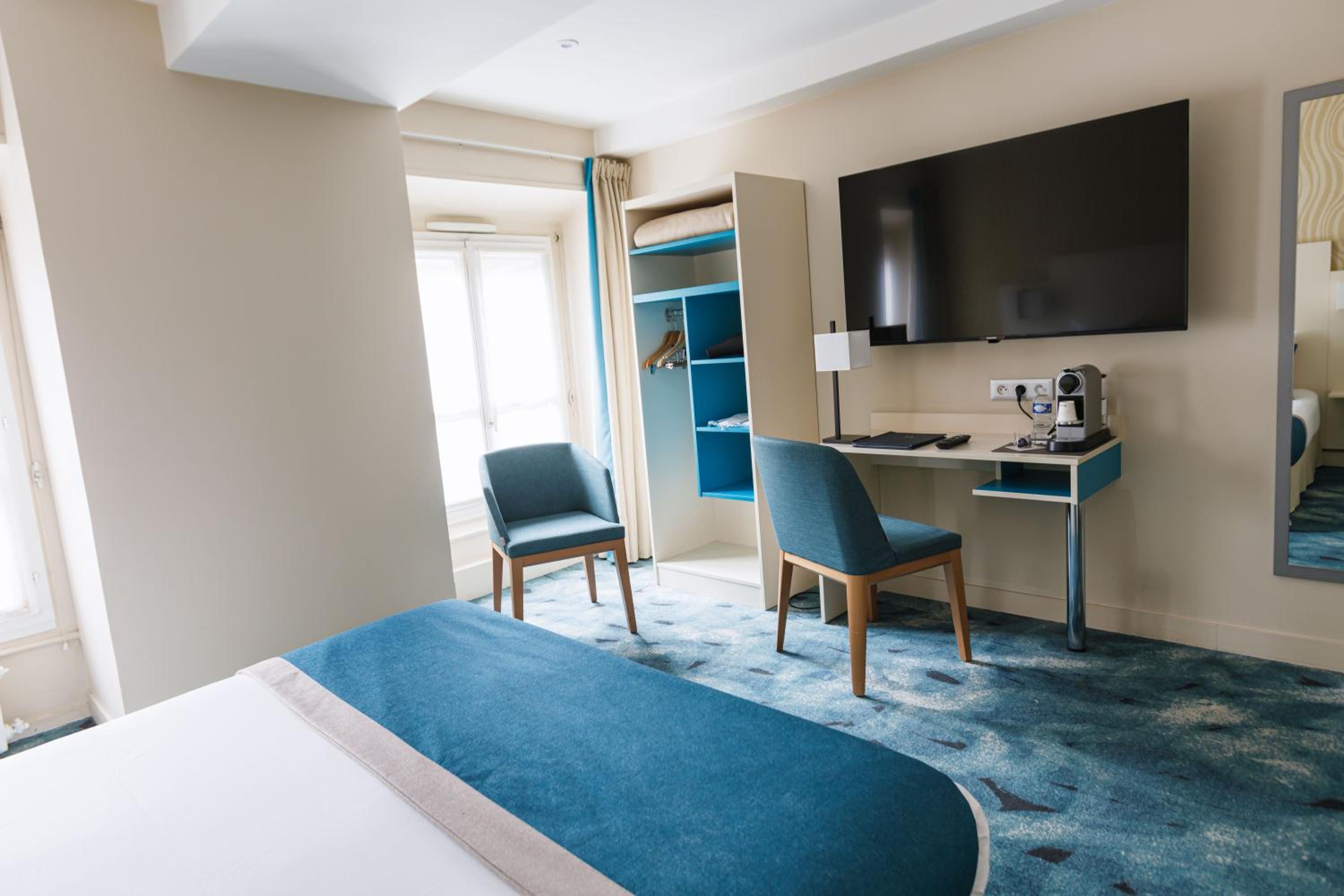 Air-conditioned Superior Double  Room