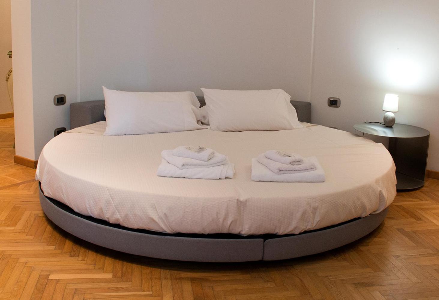 Double Room with Balcony and Sea View