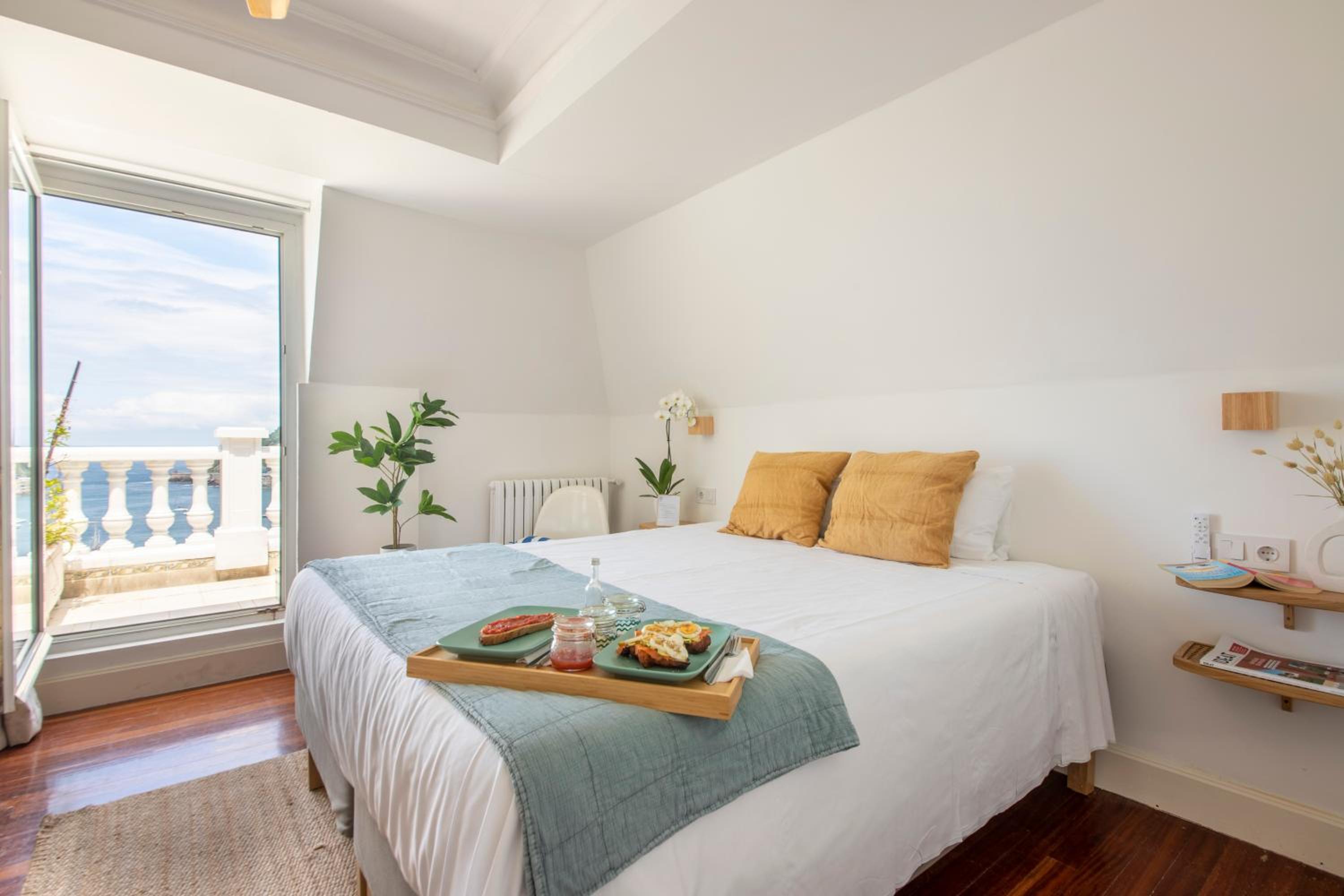 Habitación Doble con Baño Privado