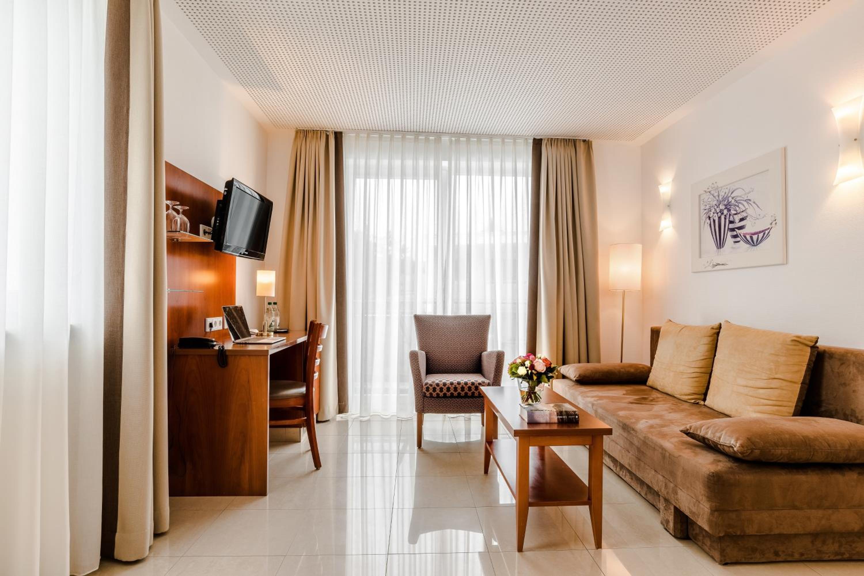 Suite photo 1
