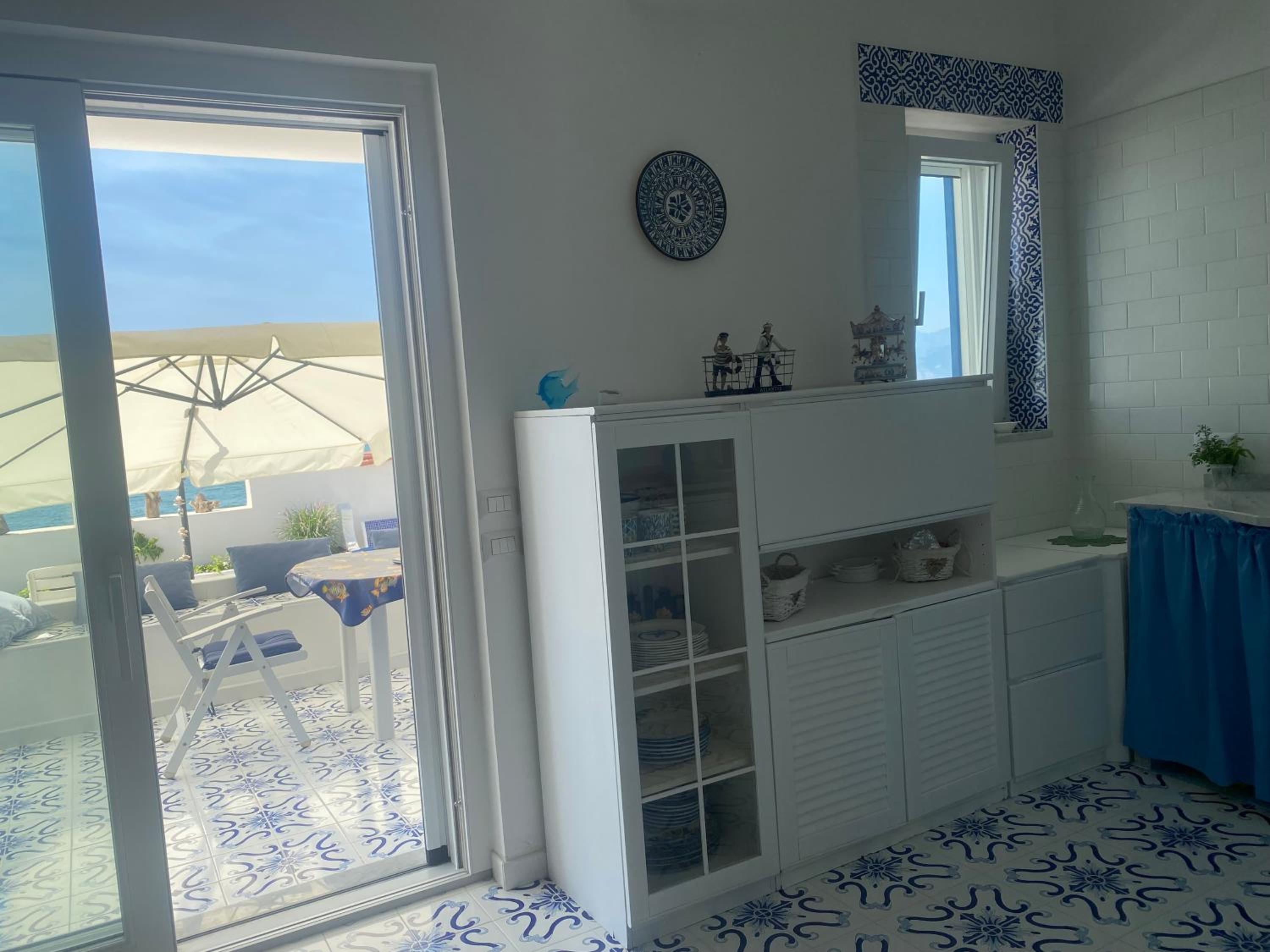 Villa - Beach Front photo 3