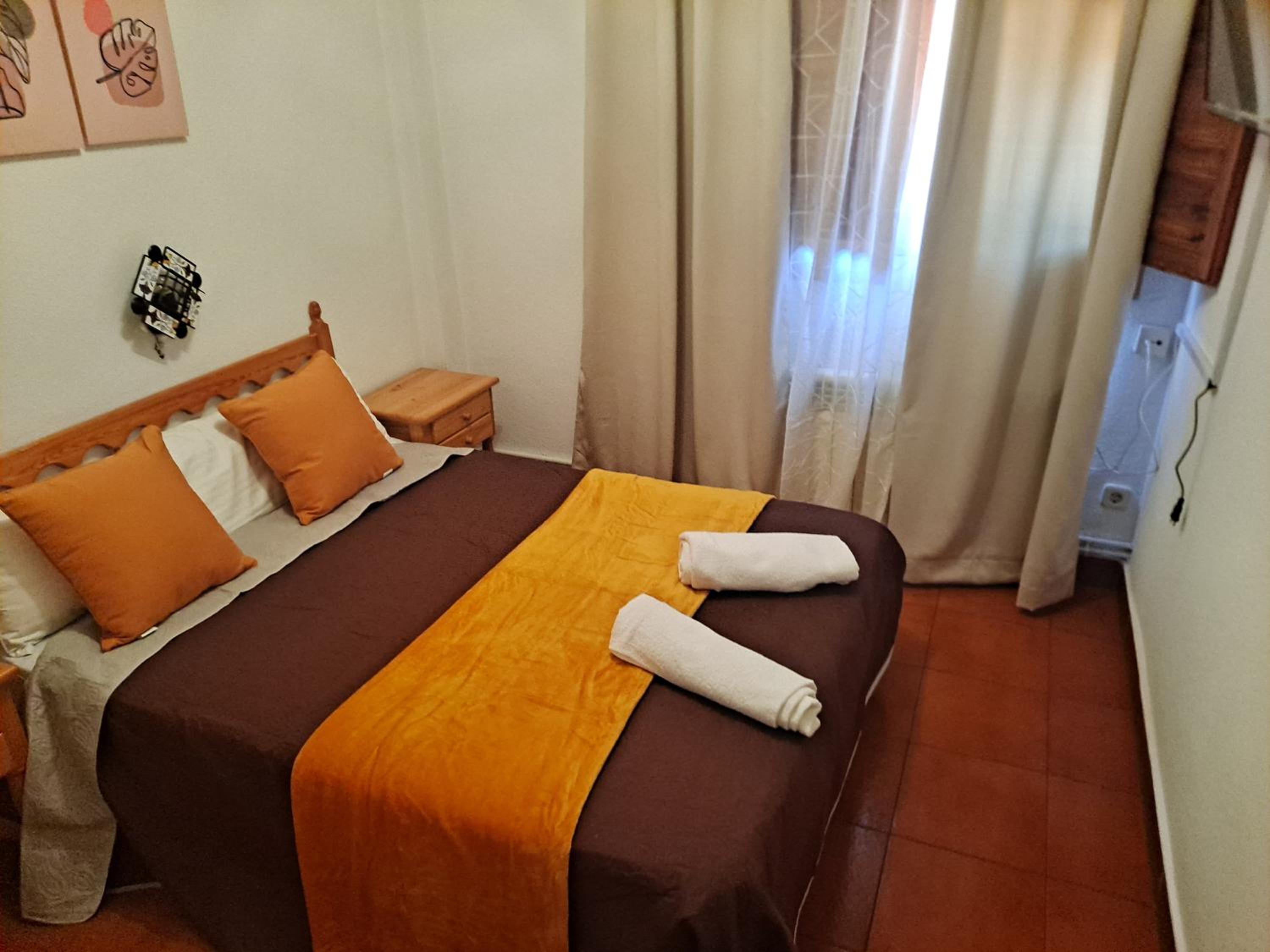 Economy Double Room photo 3