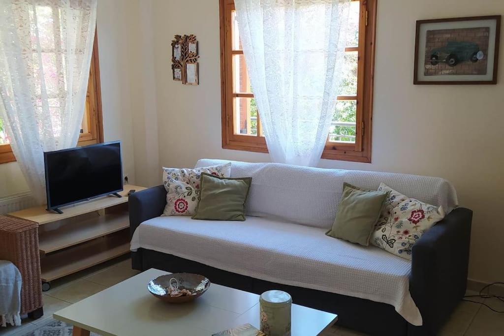 Two-Bedroom House photo 1