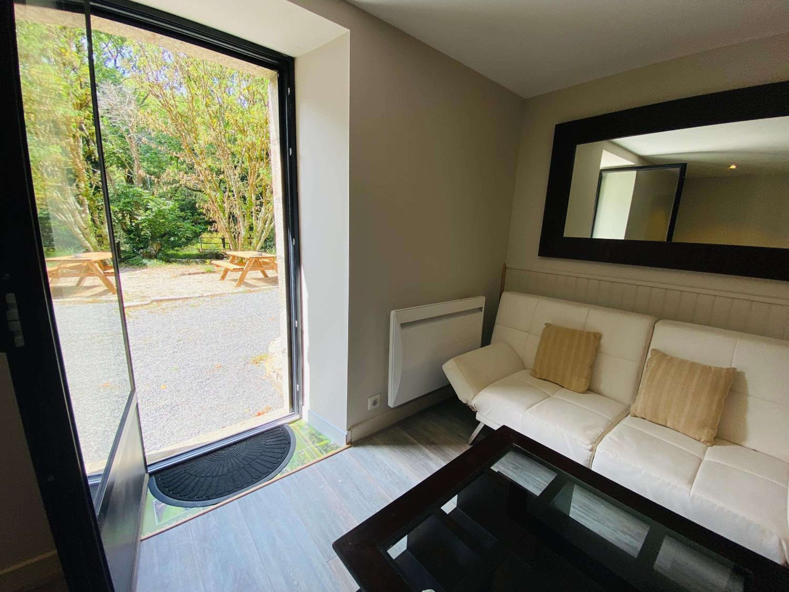 Four-Bedroom House photo 1