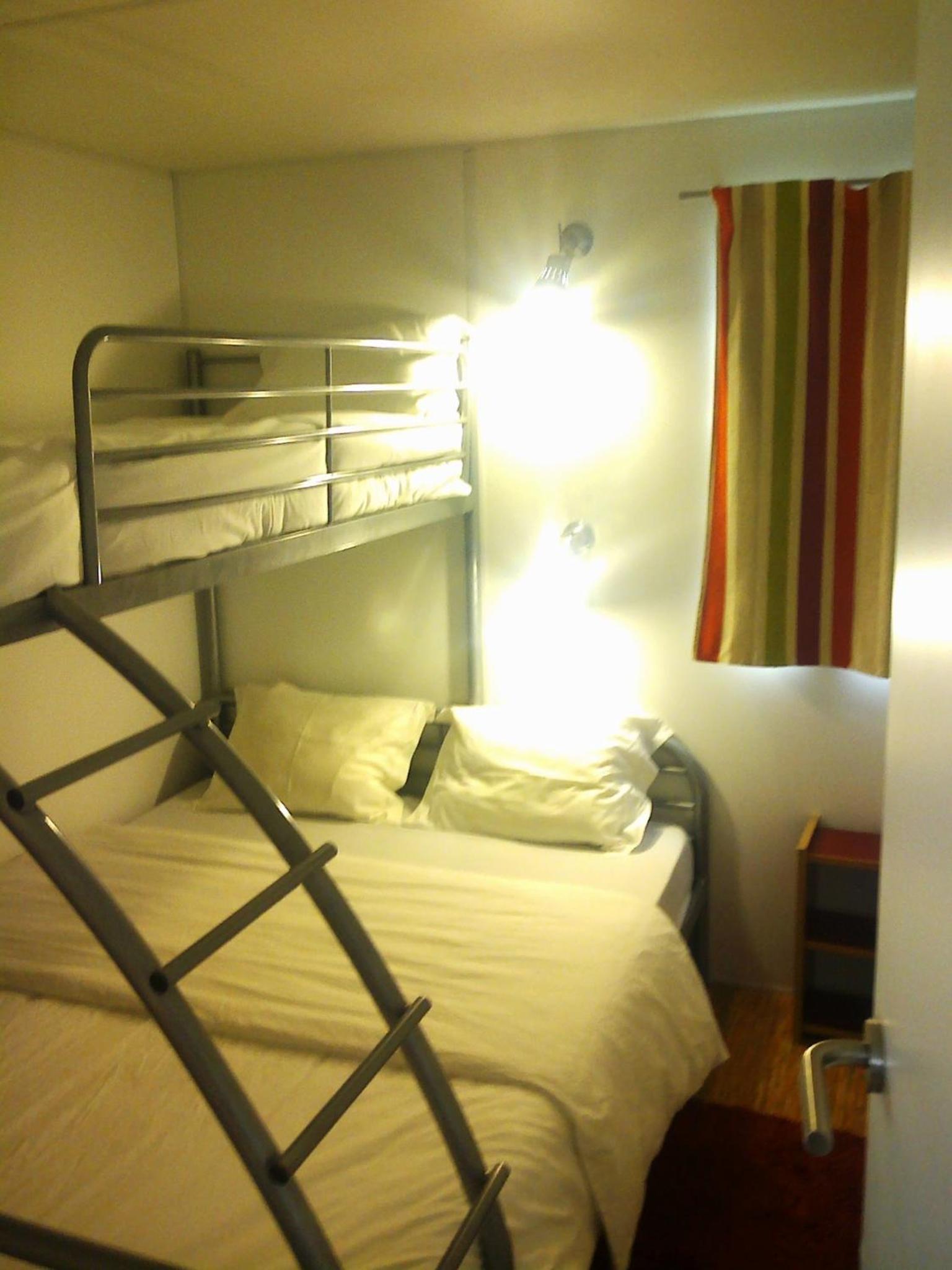 Mobile Home - Photo 6