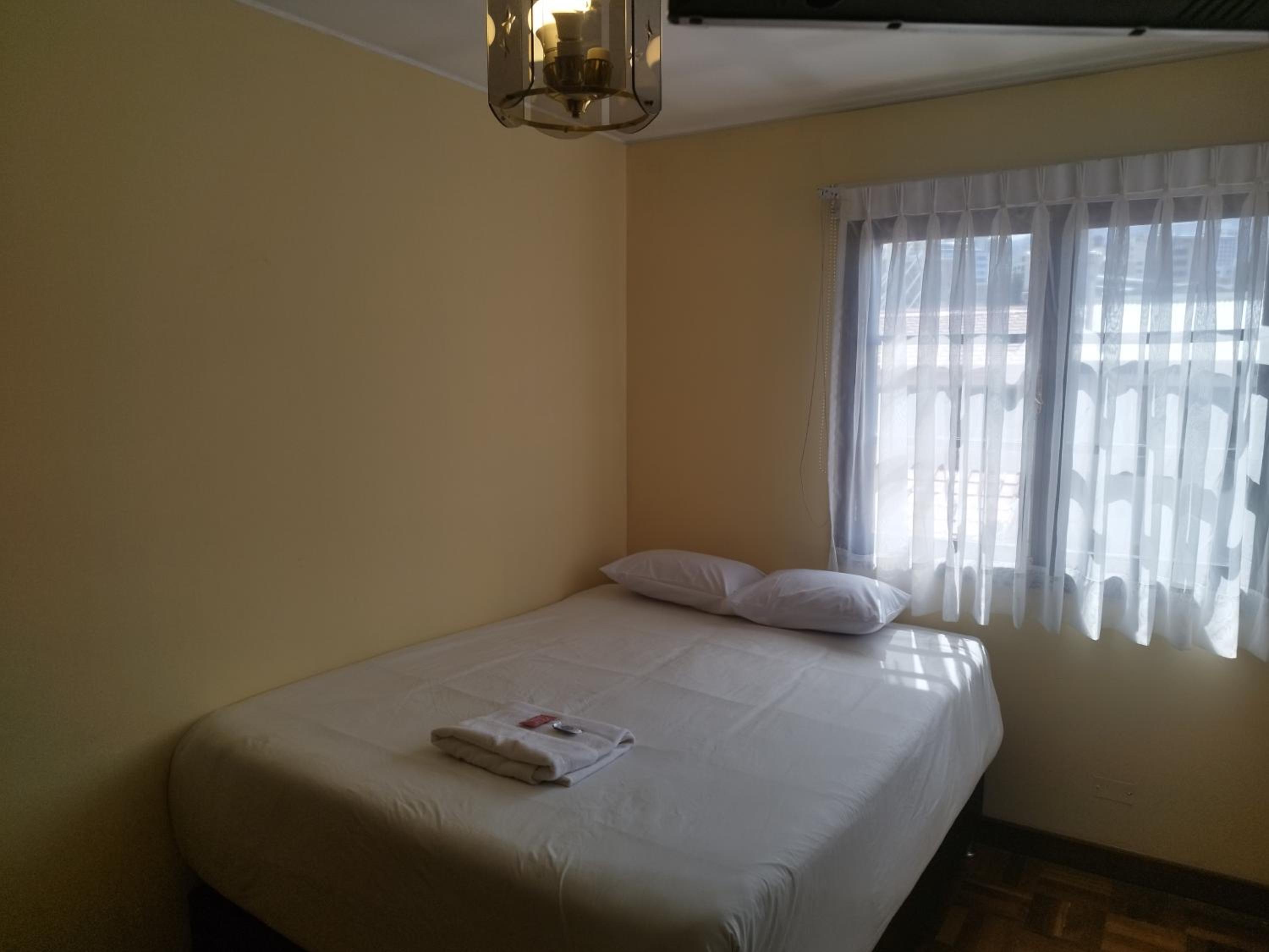 Double Room with Shared Bathroom photo 3