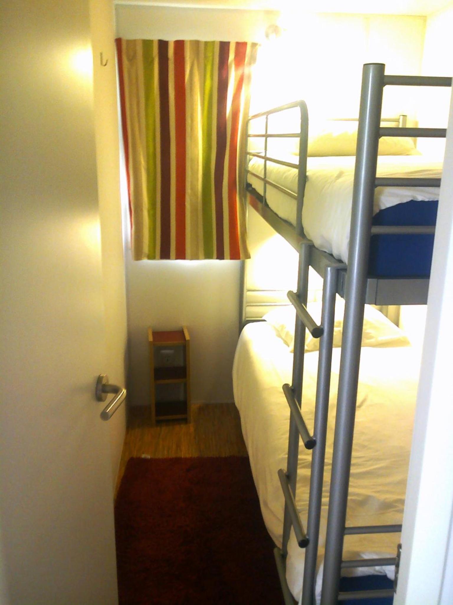 Mobile Home - Photo 7