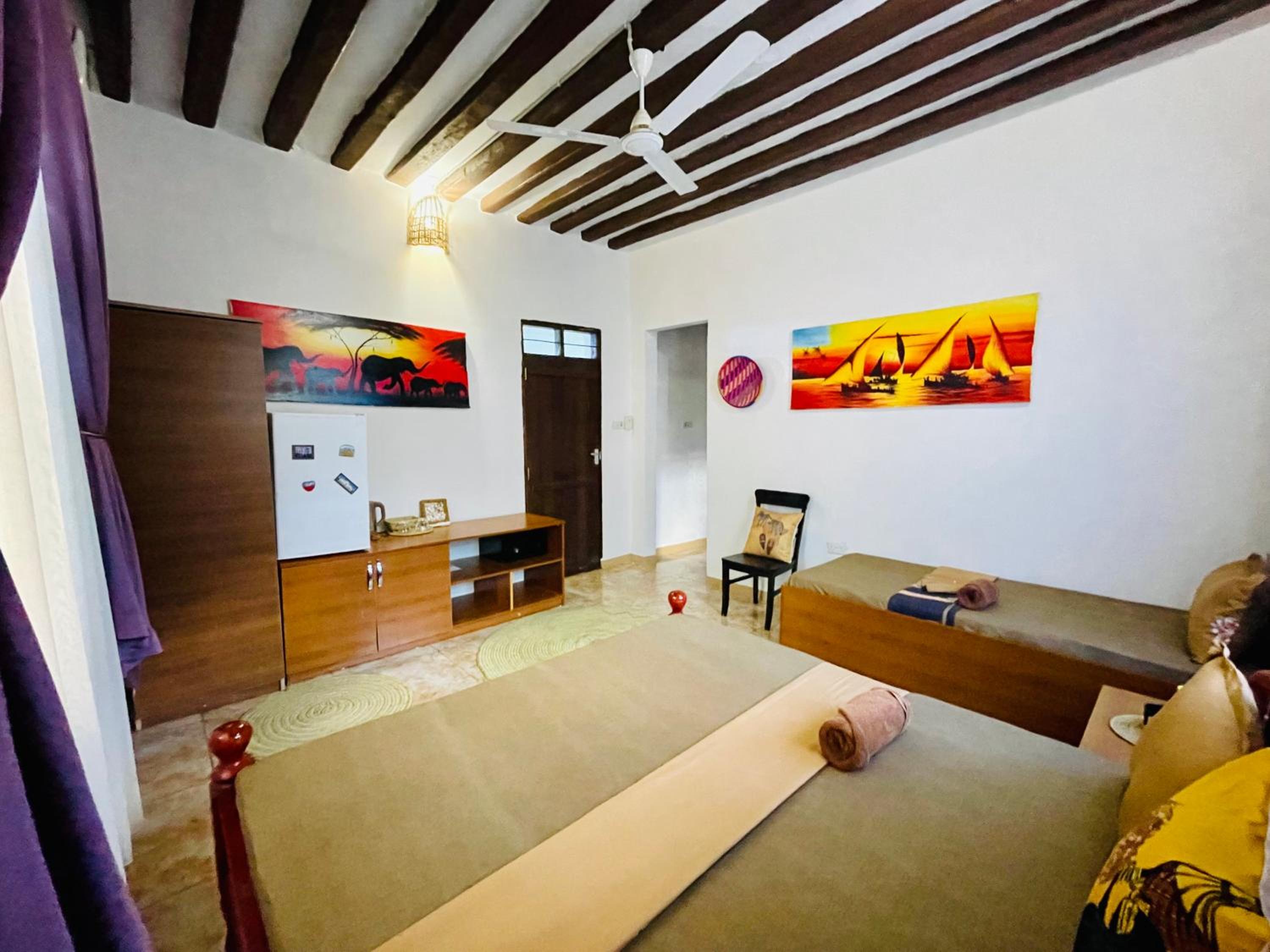 Superior King Room - Photo 5
