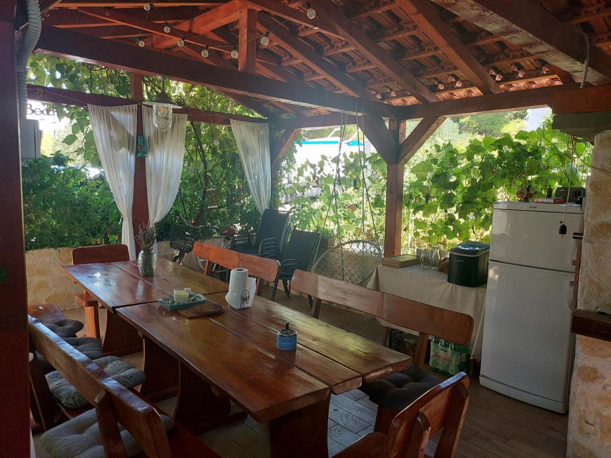 Apartment with Sea View - Photo 8
