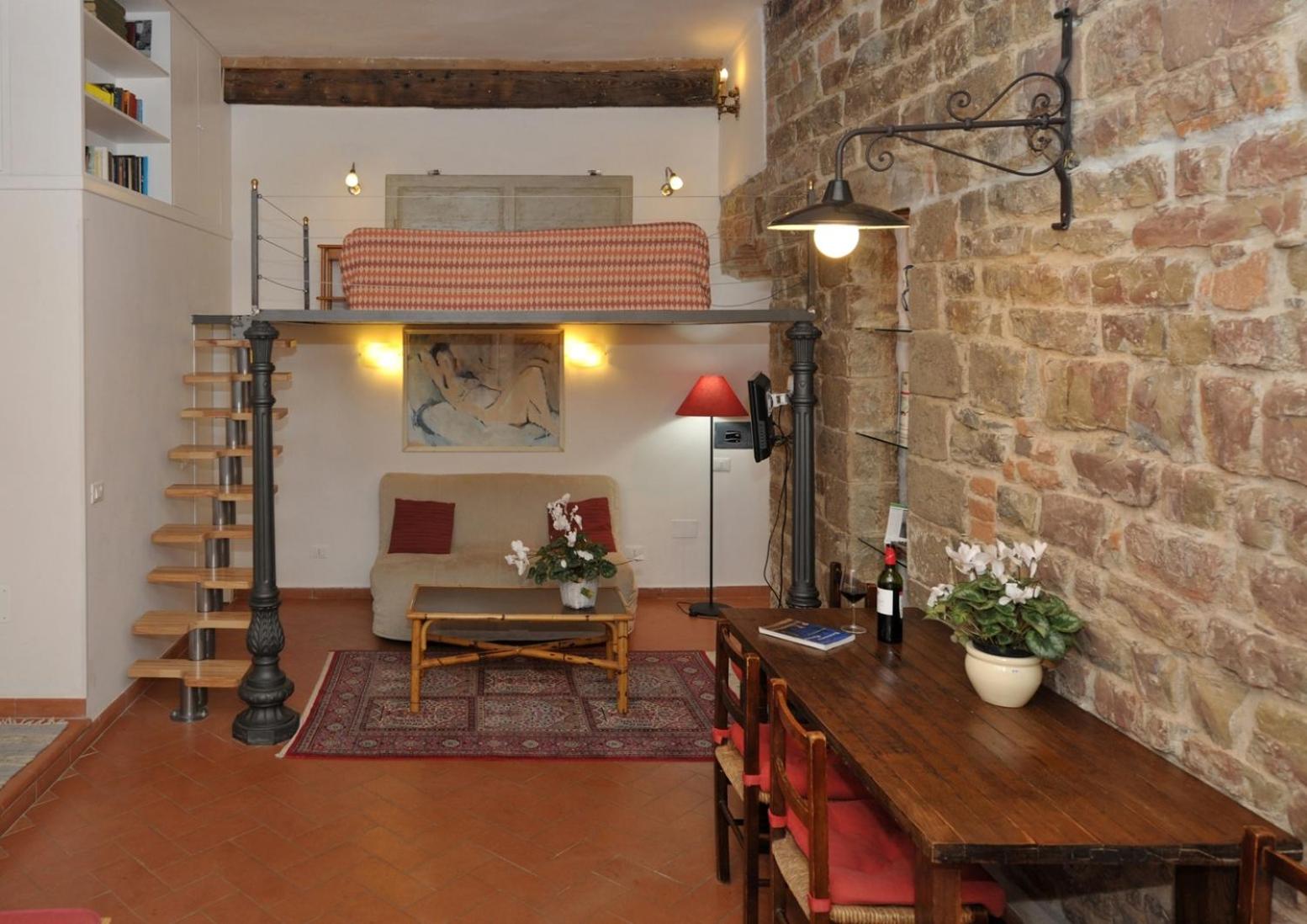 Studio - Split Level