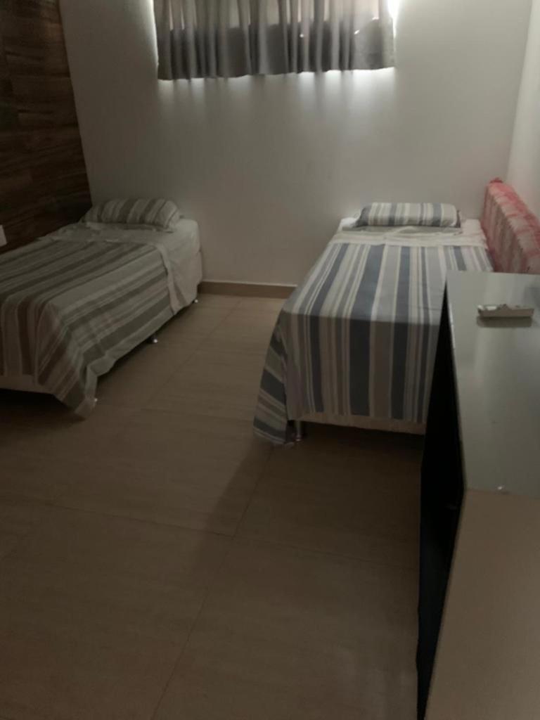 Seven-Bedroom House photo 3