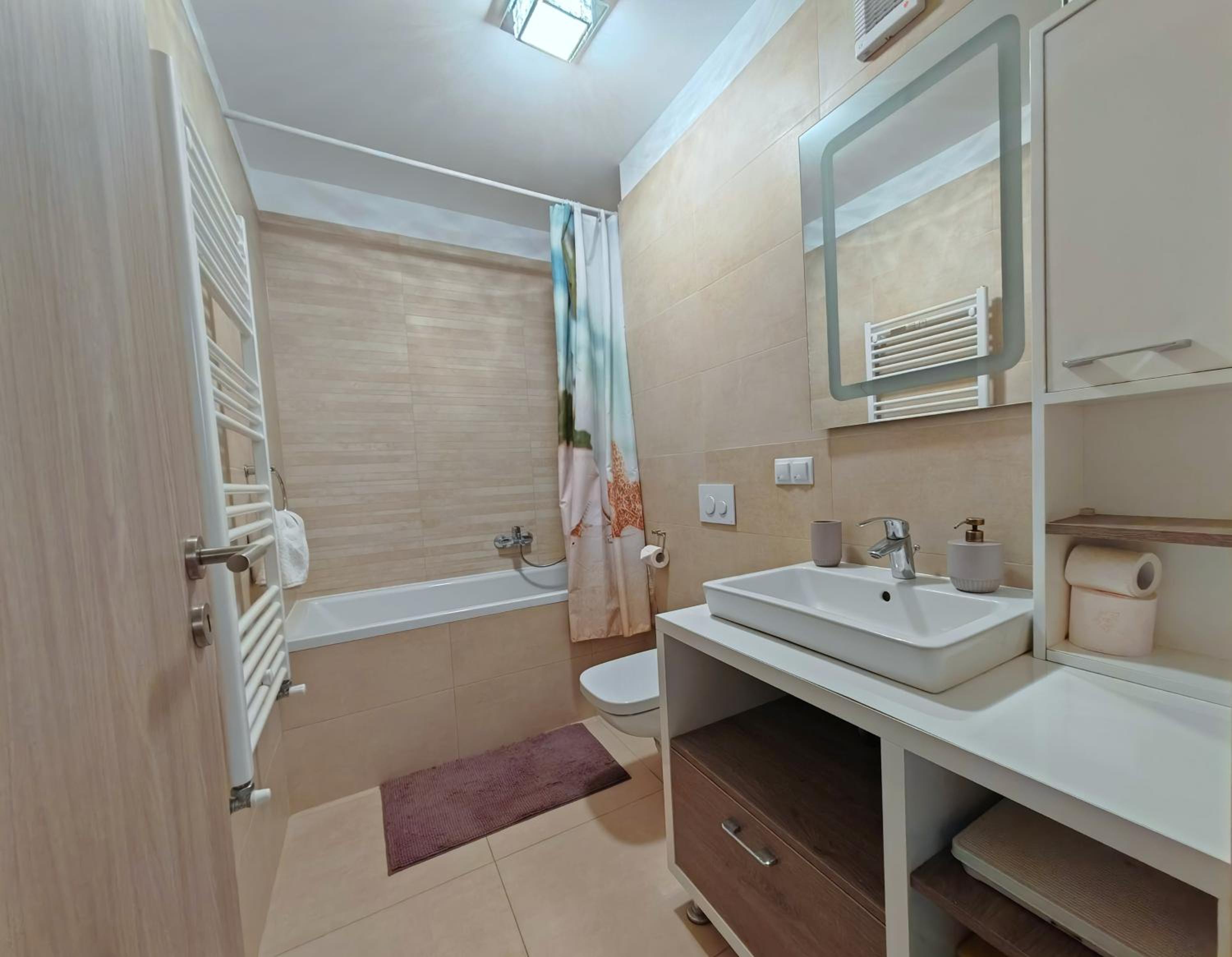 One-Bedroom Apartment - Photo 16